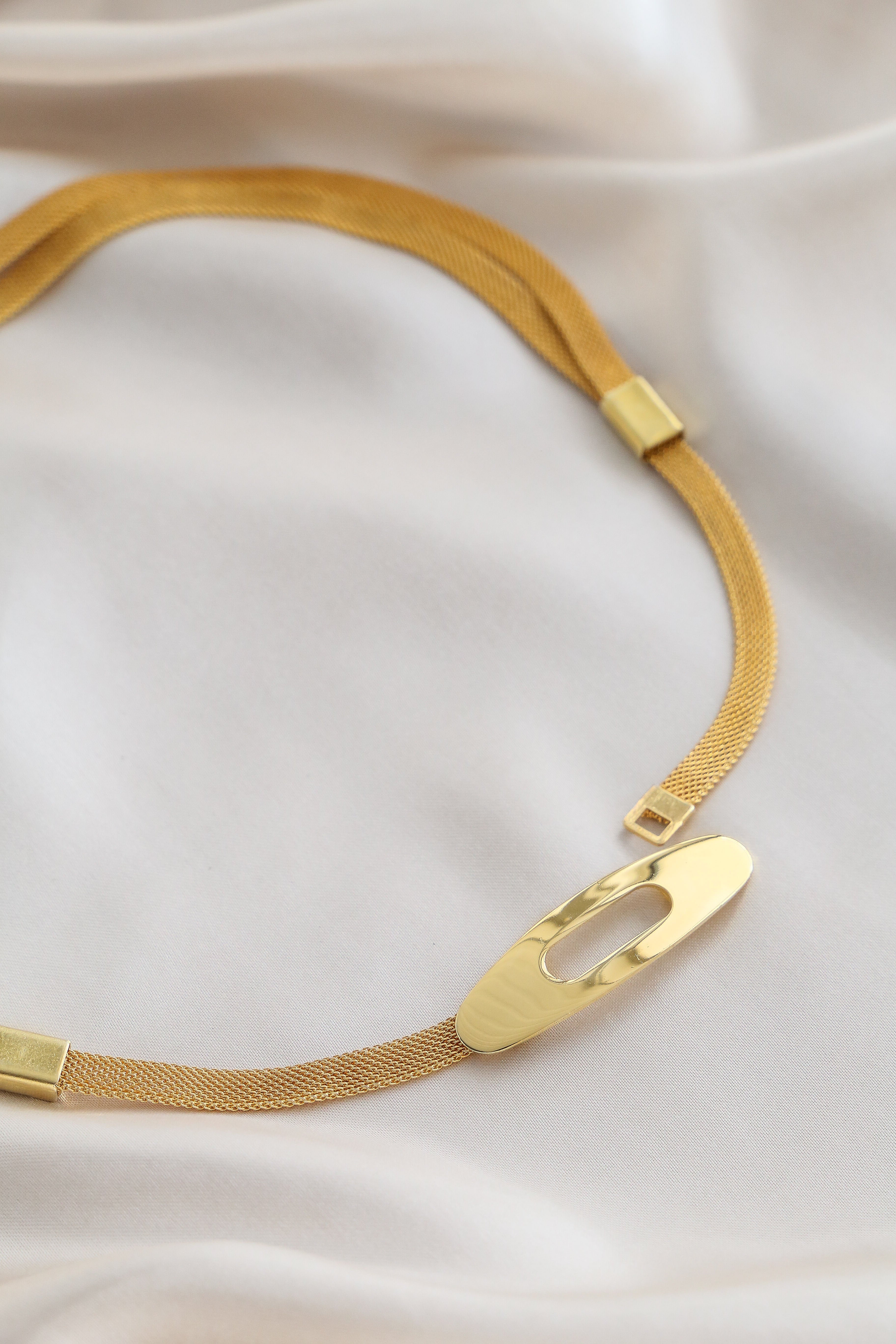 Portonovo Belt - Boutique Minimaliste has waterproof, durable, elegant and vintage inspired jewelry