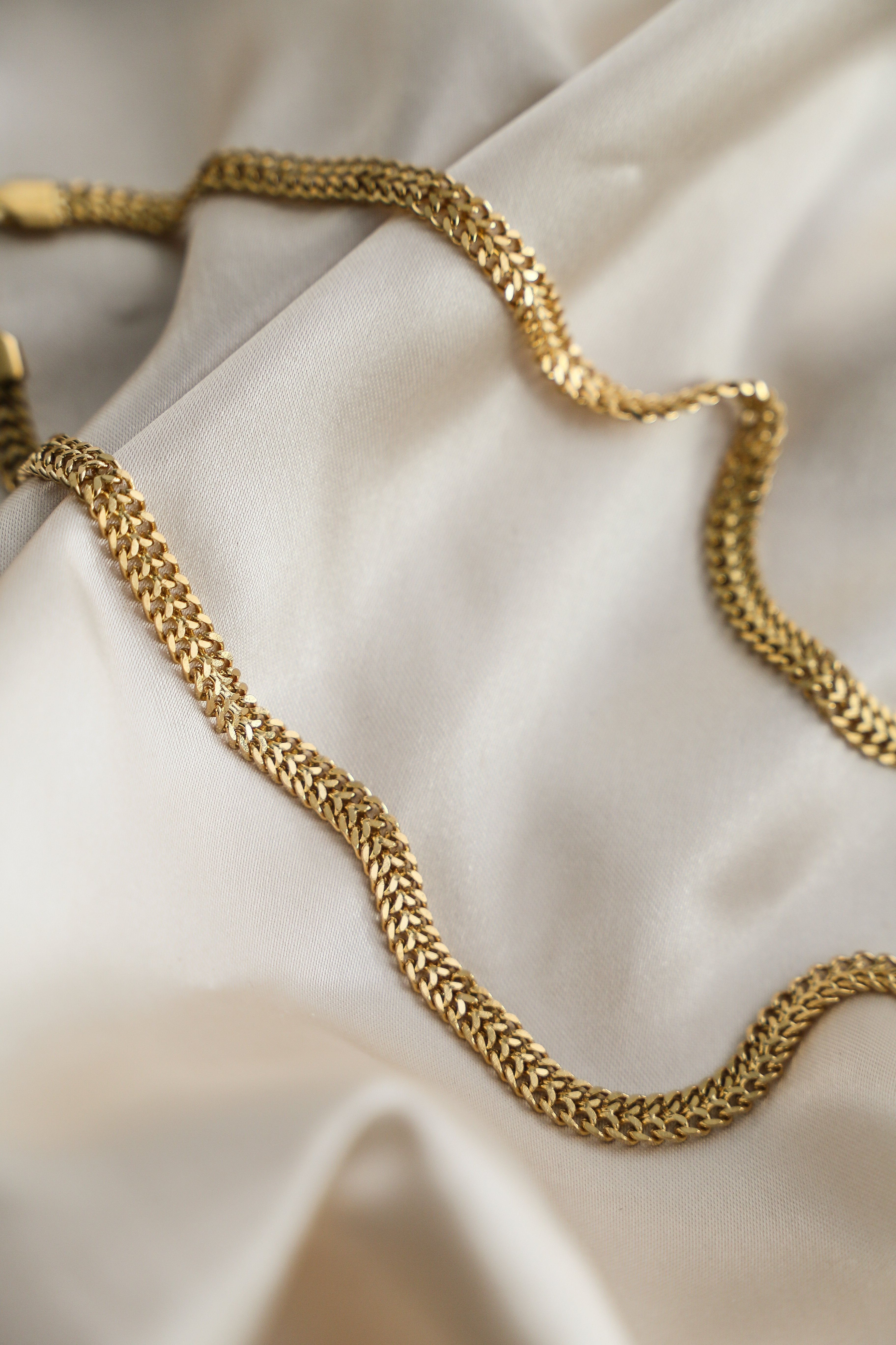 Alexa Necklace - has waterproof, durable, elegant and vintage inspired jewelry