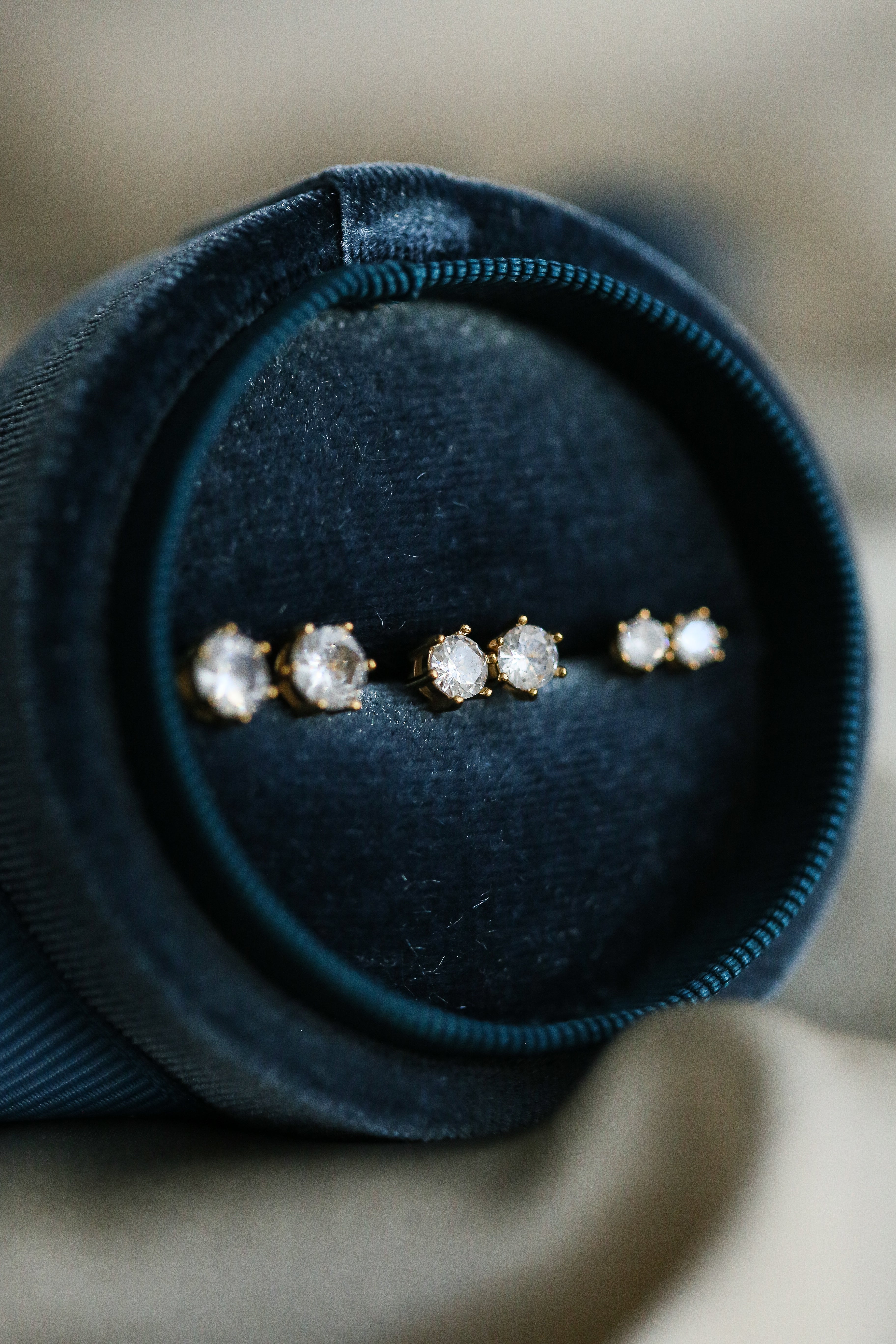 Alicia Stud Earrings - Boutique Minimaliste has waterproof, durable, elegant and vintage inspired jewelry
