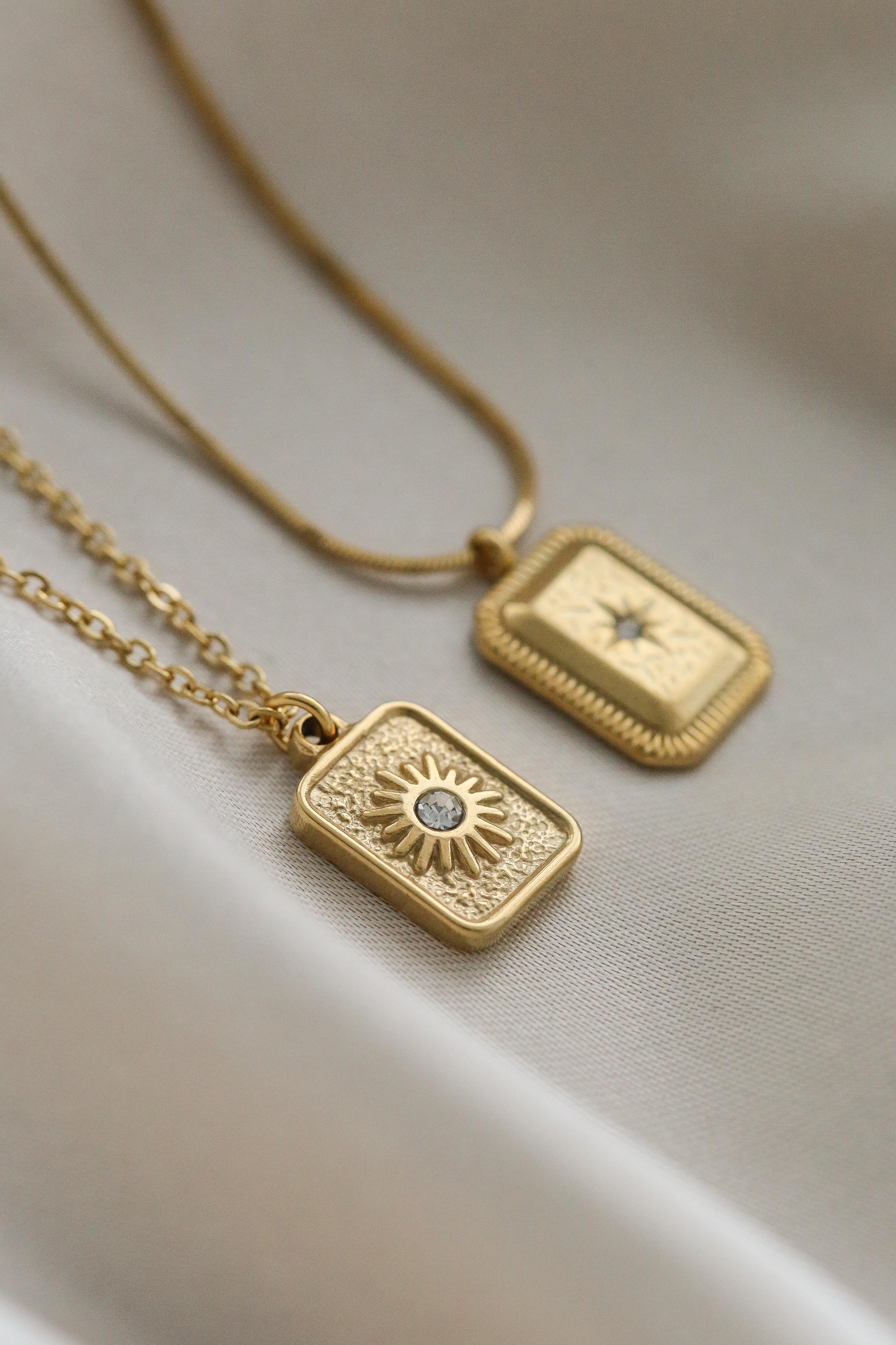 Ava Necklace - Boutique Minimaliste has waterproof, durable, elegant and vintage inspired jewelry