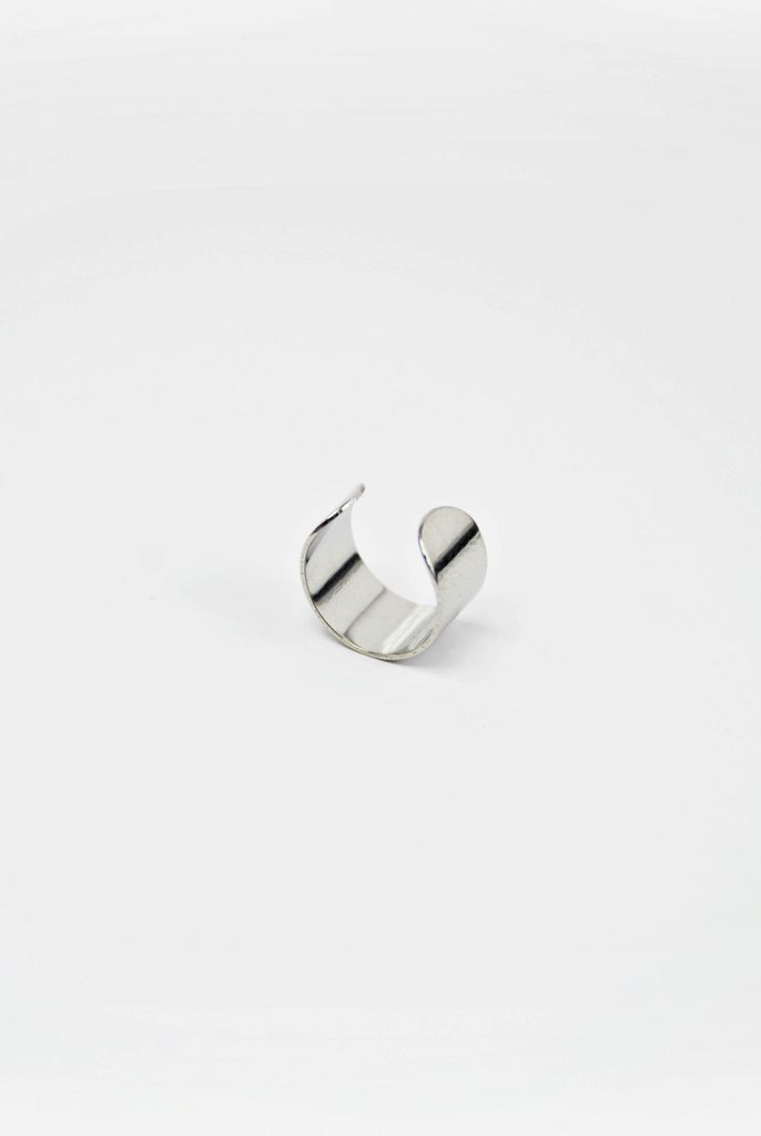 Basic Ear cuff - Boutique Minimaliste has waterproof, durable, elegant and vintage inspired jewelry