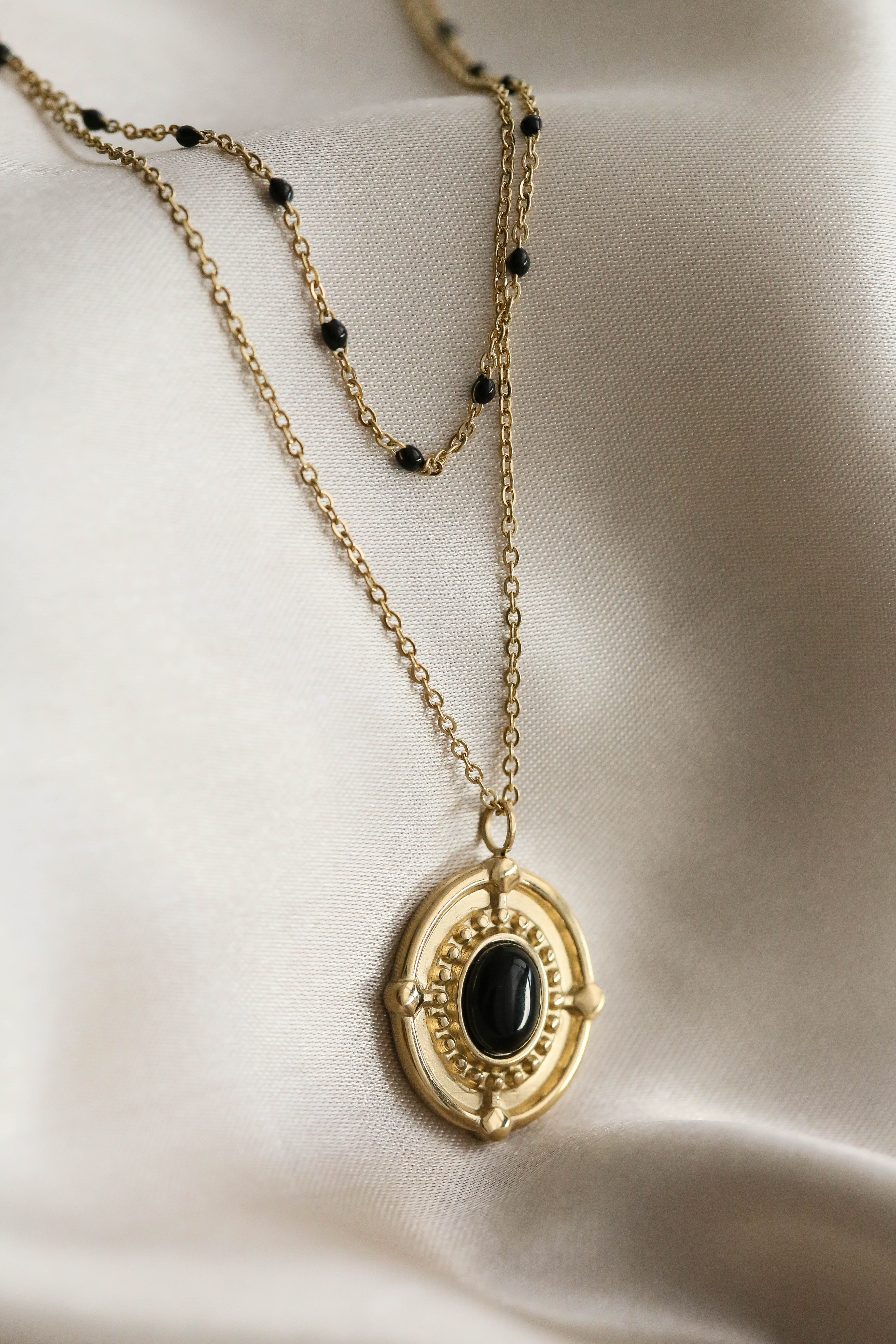 Belle Necklace - Boutique Minimaliste has waterproof, durable, elegant and vintage inspired jewelry