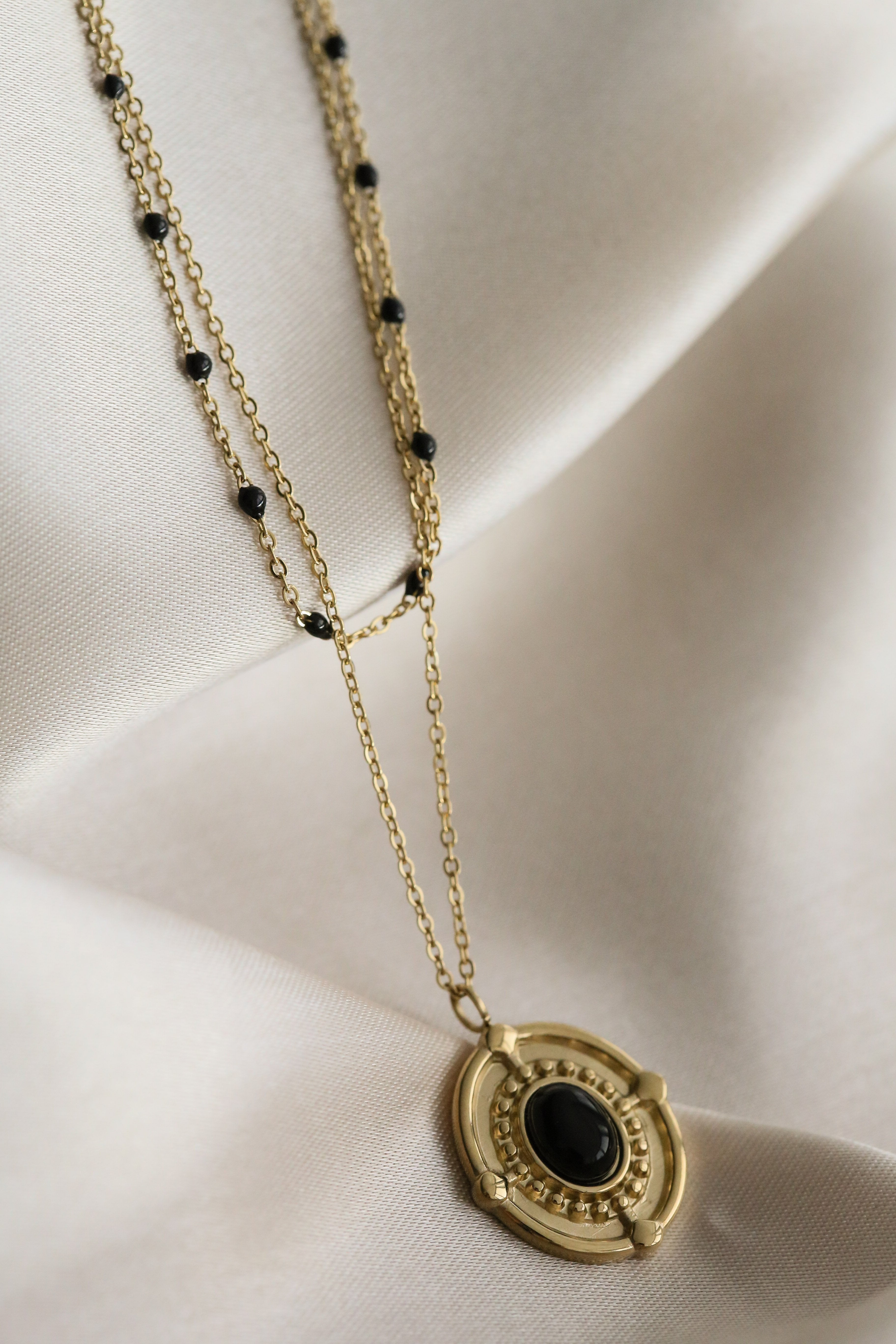 Belle Necklace - Boutique Minimaliste has waterproof, durable, elegant and vintage inspired jewelry