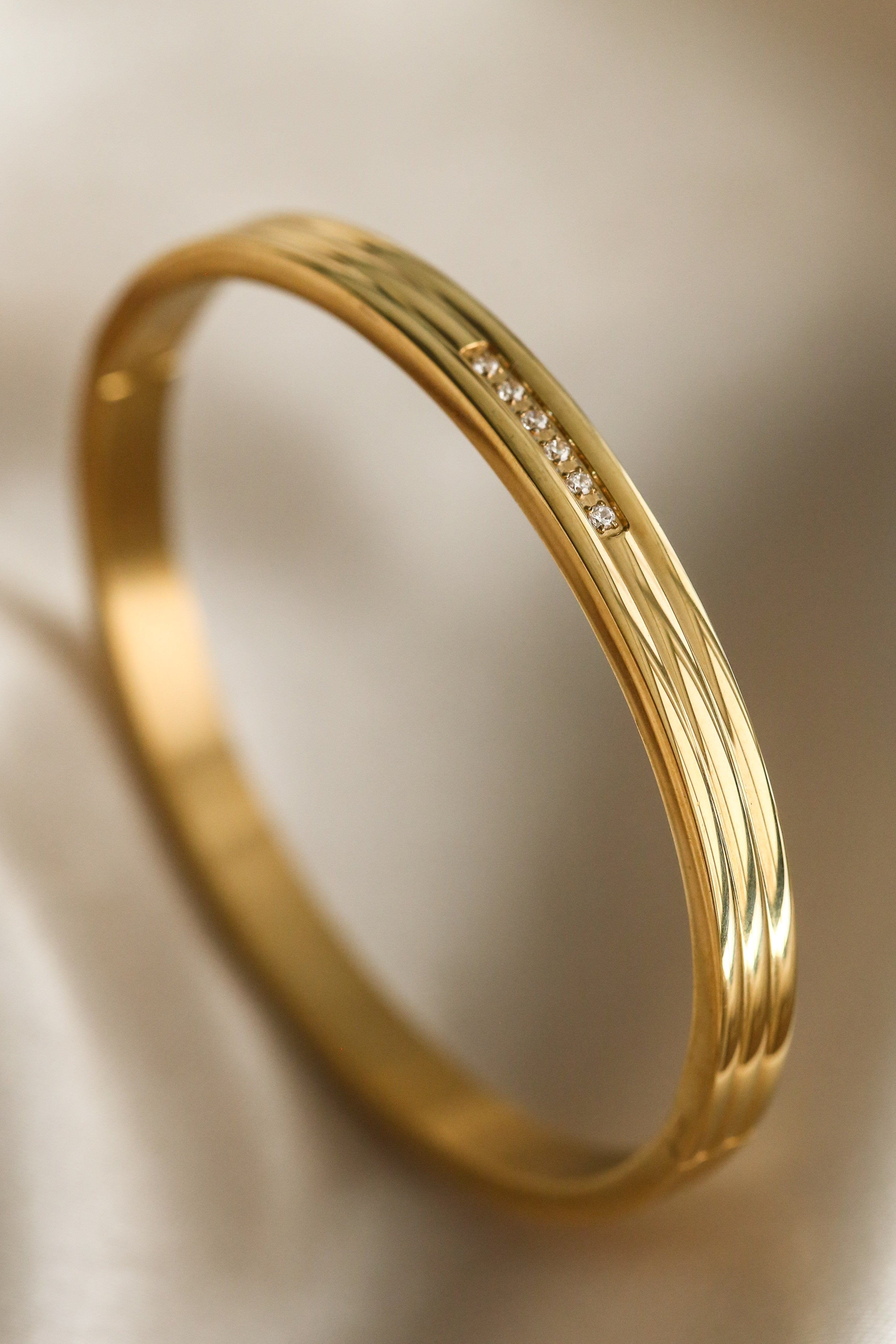 Bentley Cuff - Boutique Minimaliste has waterproof, durable, elegant and vintage inspired jewelry