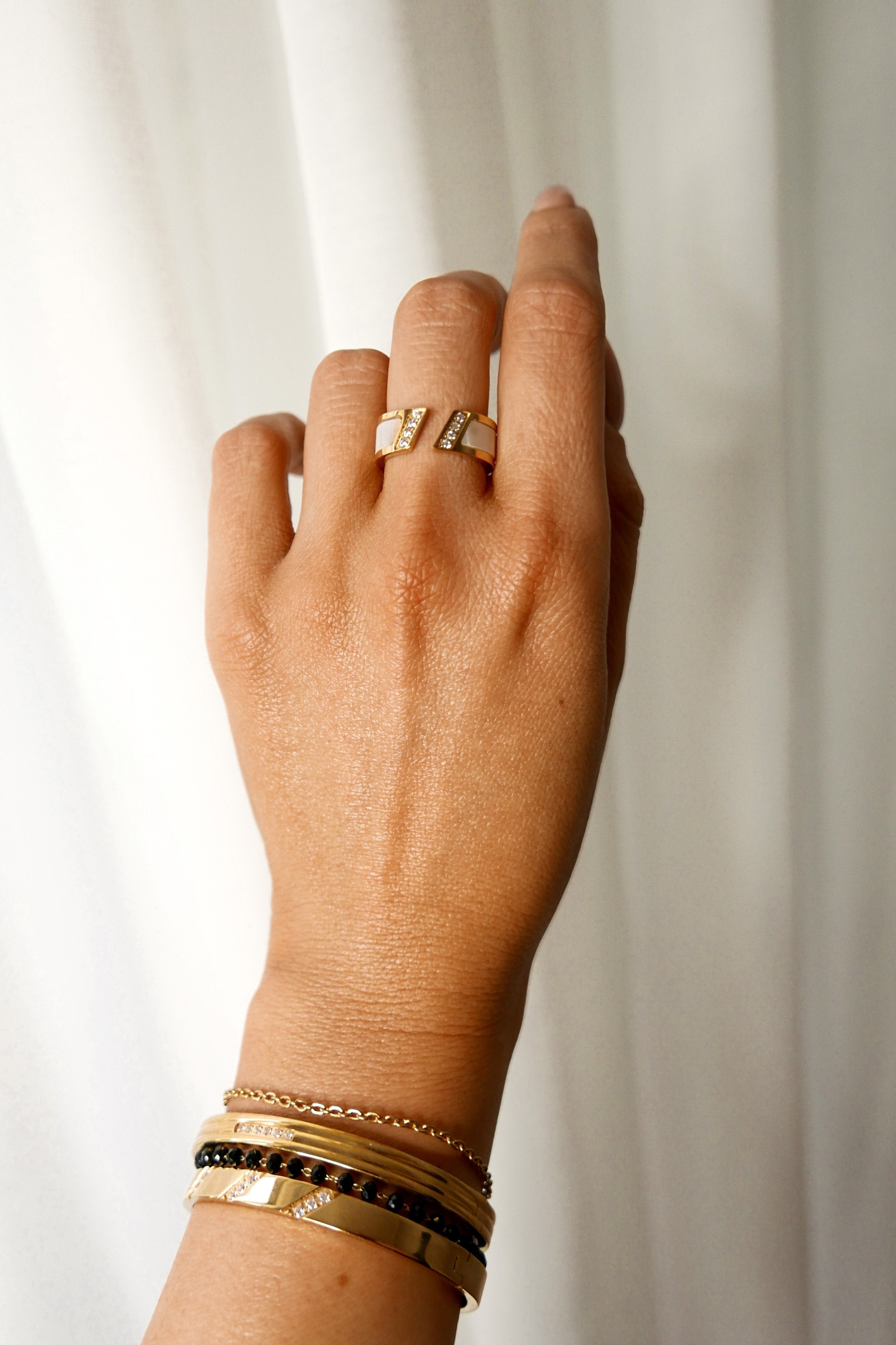 Birdie Ring - Boutique Minimaliste has waterproof, durable, elegant and vintage inspired jewelry