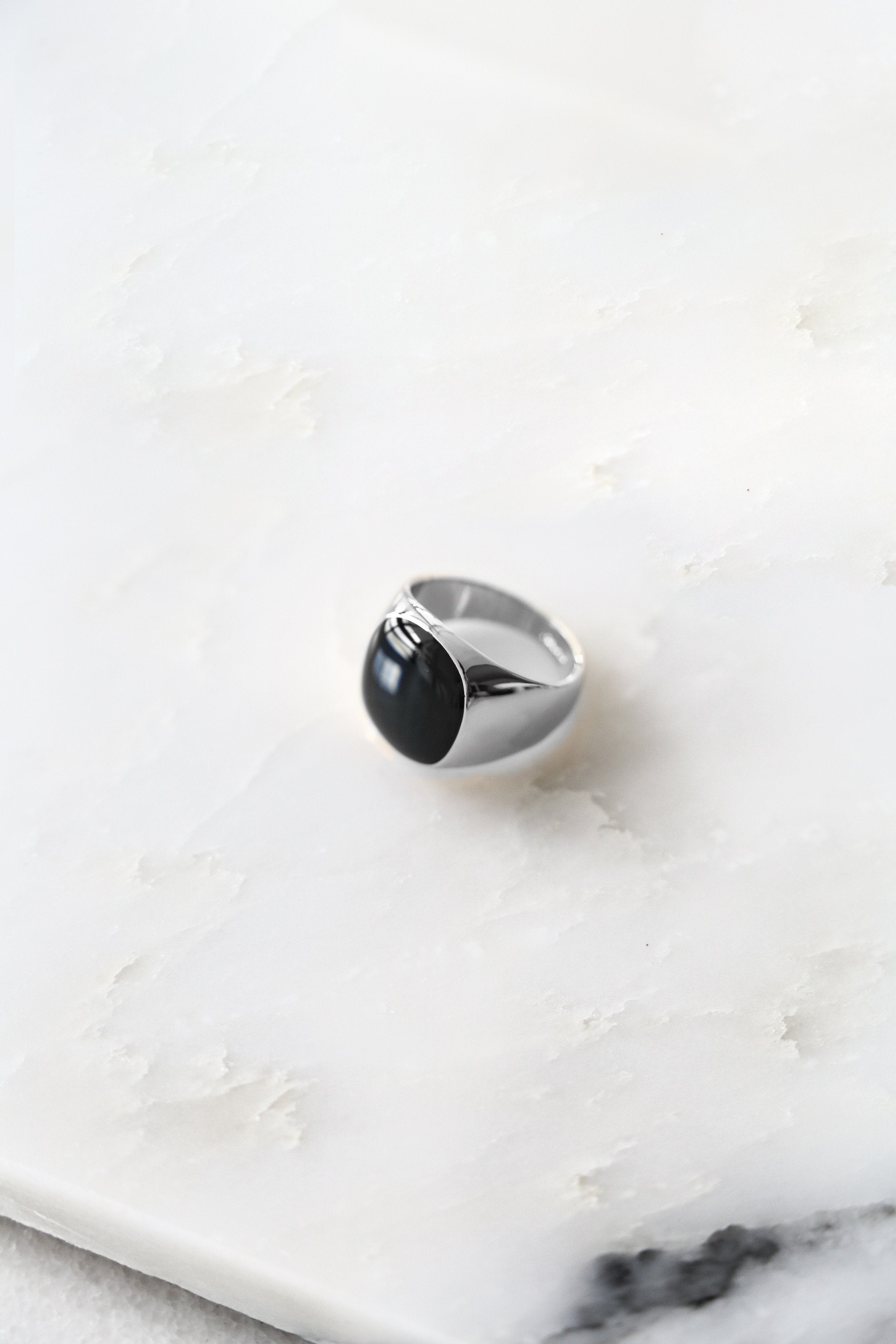 Black Signet Ring - Boutique Minimaliste has waterproof, durable, elegant and vintage inspired jewelry