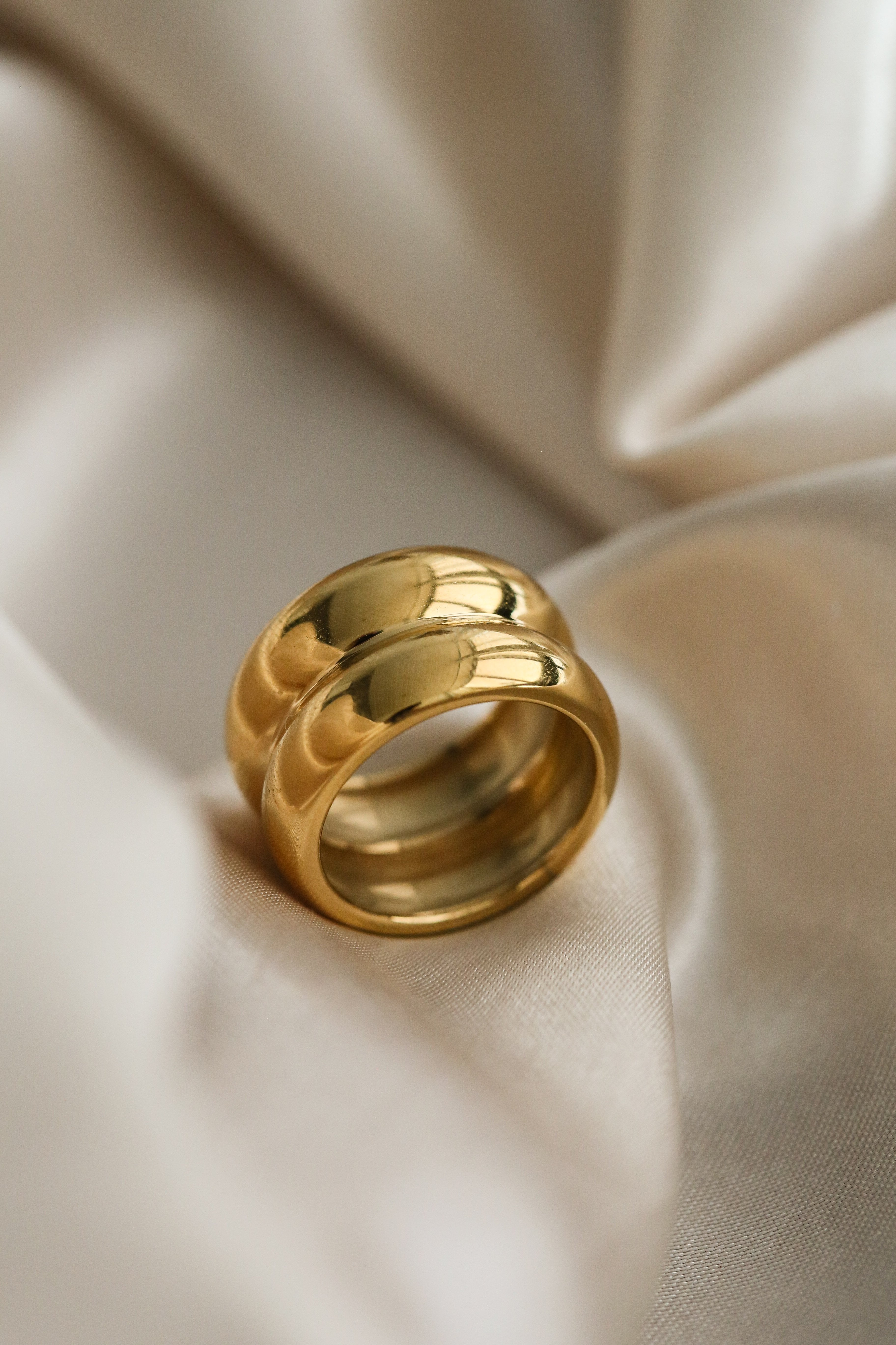 Bowie Ring - Boutique Minimaliste has waterproof, durable, elegant and vintage inspired jewelry