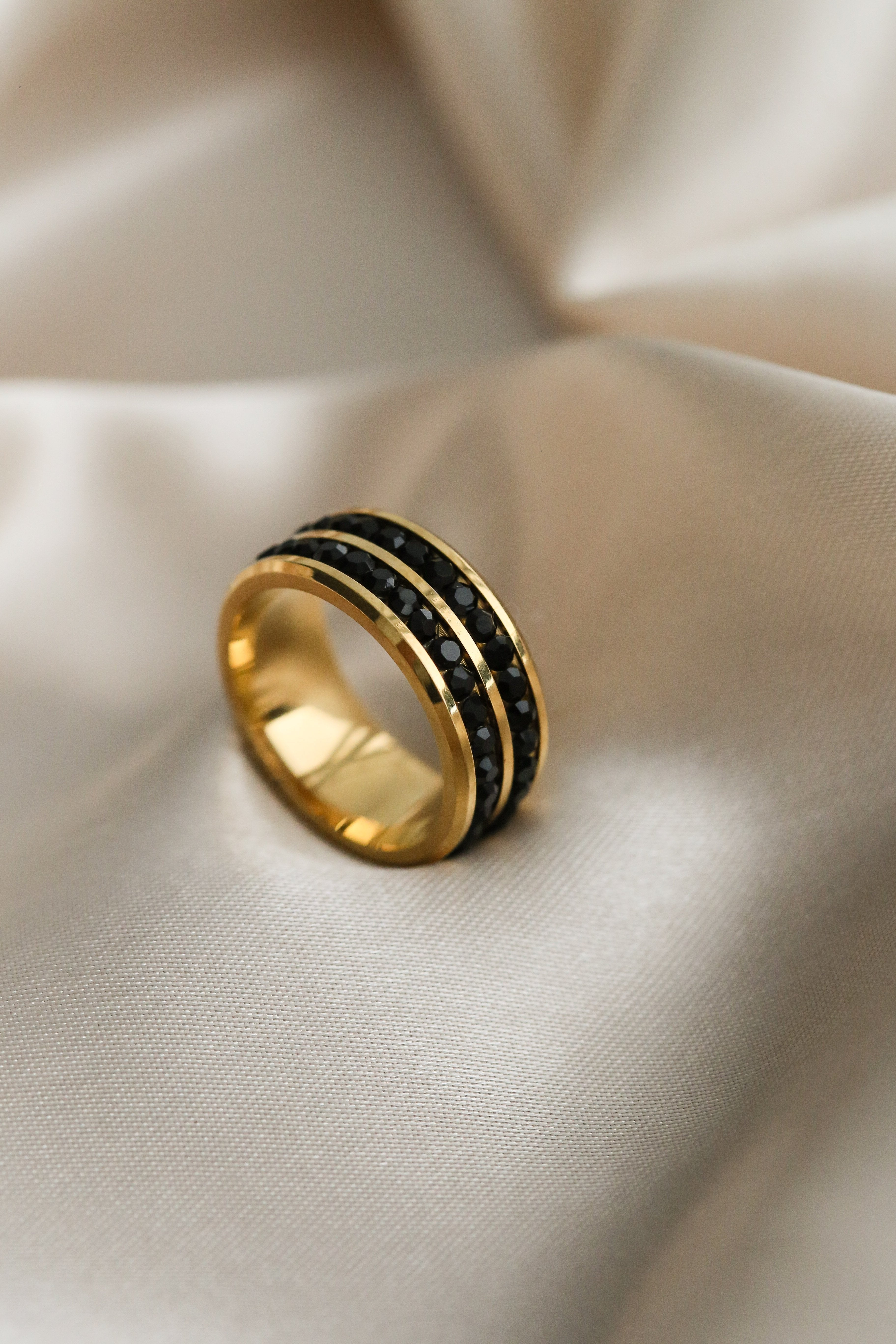 Brianna Ring - Boutique Minimaliste has waterproof, durable, elegant and vintage inspired jewelry