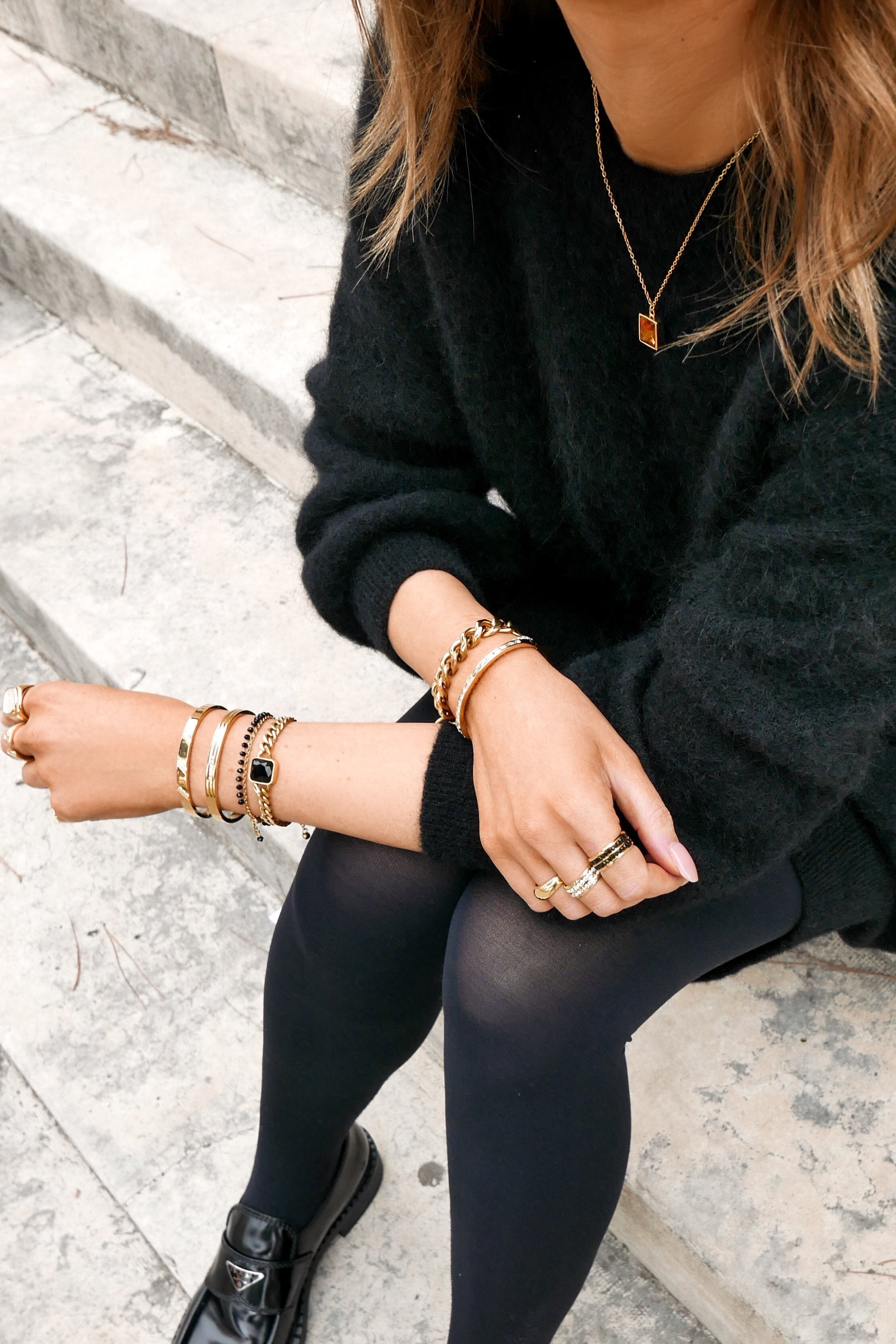 Bridget Bracelet - Boutique Minimaliste has waterproof, durable, elegant and vintage inspired jewelry