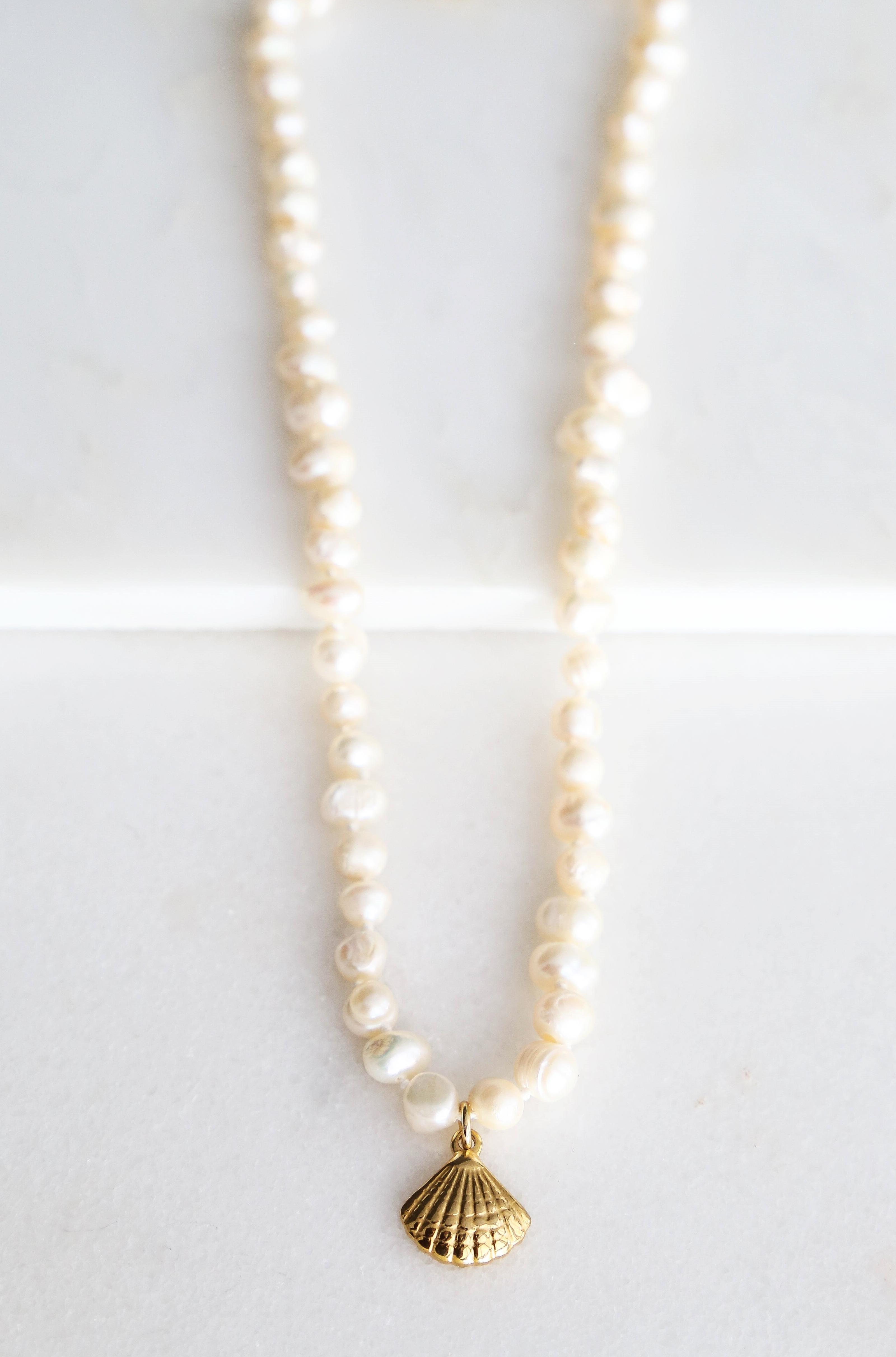 Brigitte "La Mer" Necklace - Boutique Minimaliste has waterproof, durable, elegant and vintage inspired jewelry