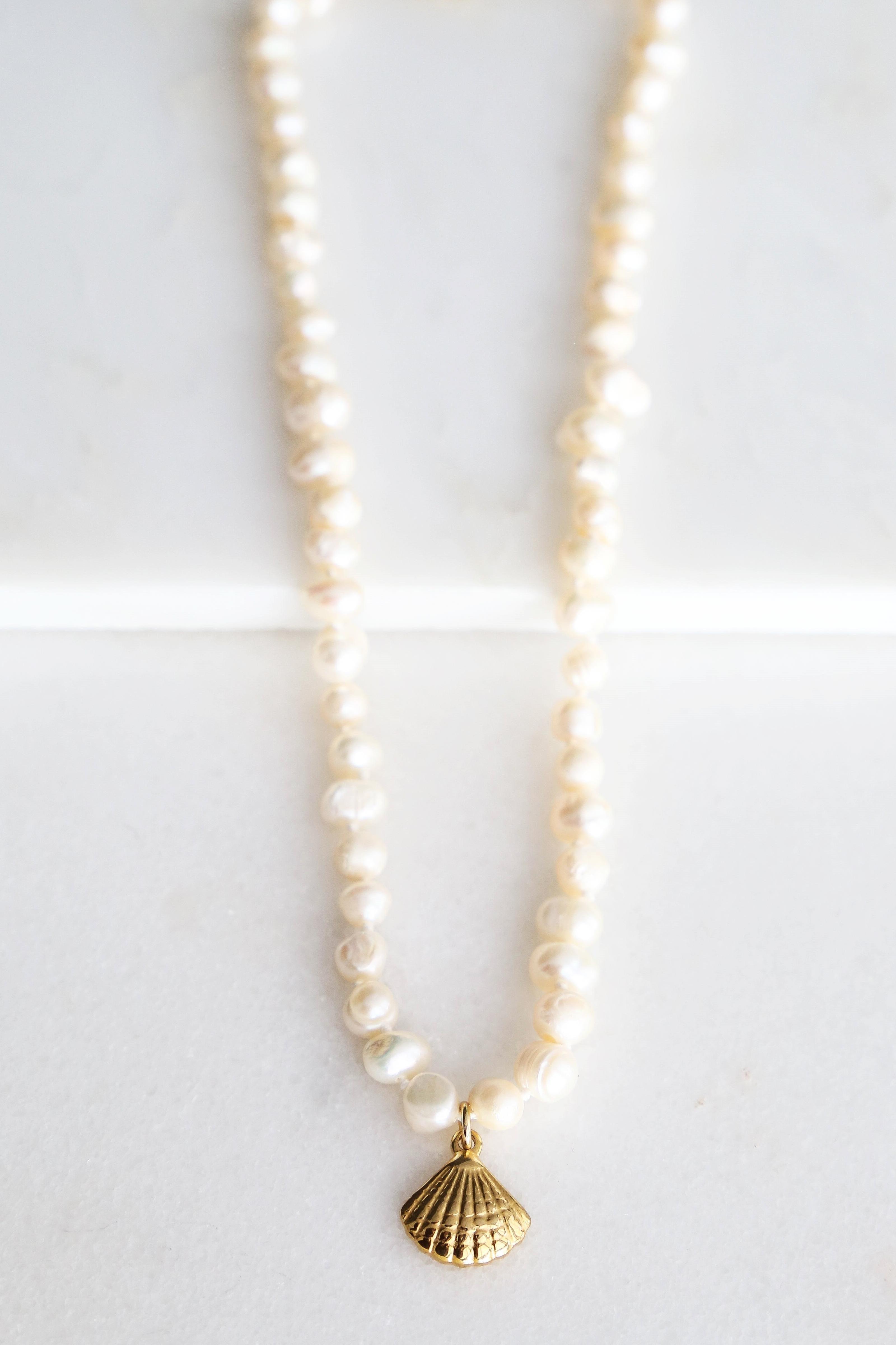 Brigitte "La Mer" Necklace - Boutique Minimaliste has waterproof, durable, elegant and vintage inspired jewelry
