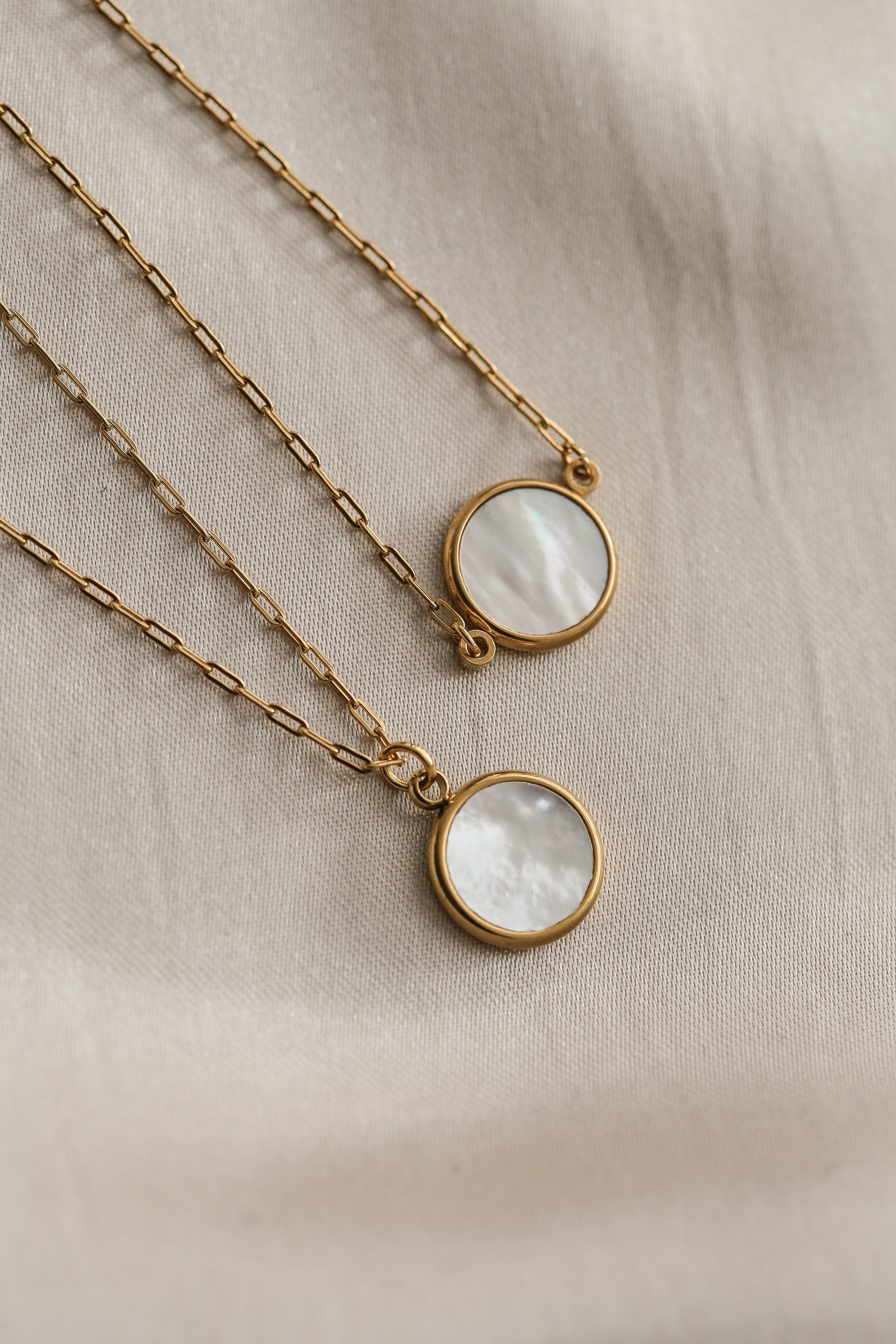 Caylee Necklace - Boutique Minimaliste has waterproof, durable, elegant and vintage inspired jewelry