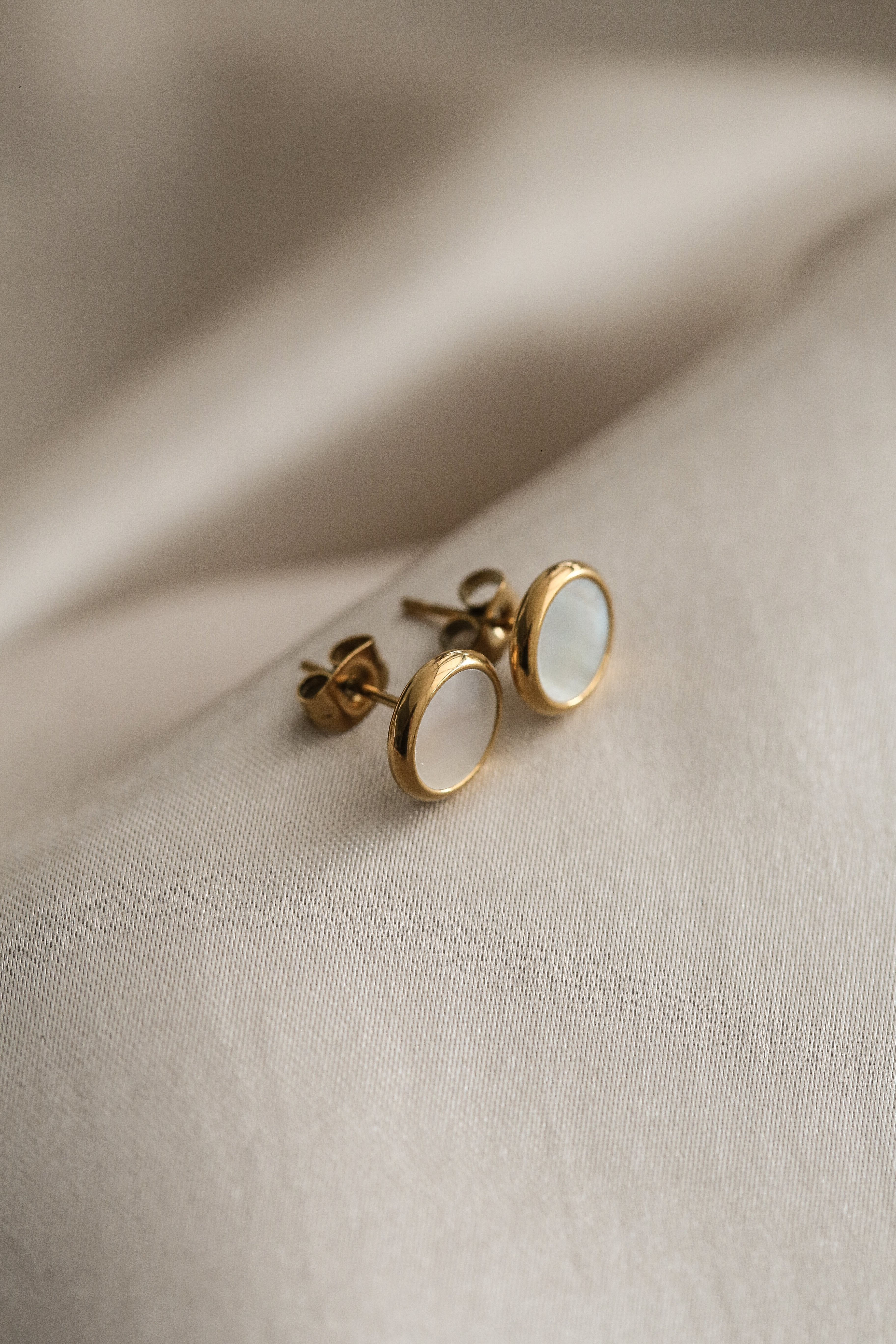 Caylee Studs - Boutique Minimaliste has waterproof, durable, elegant and vintage inspired jewelry
