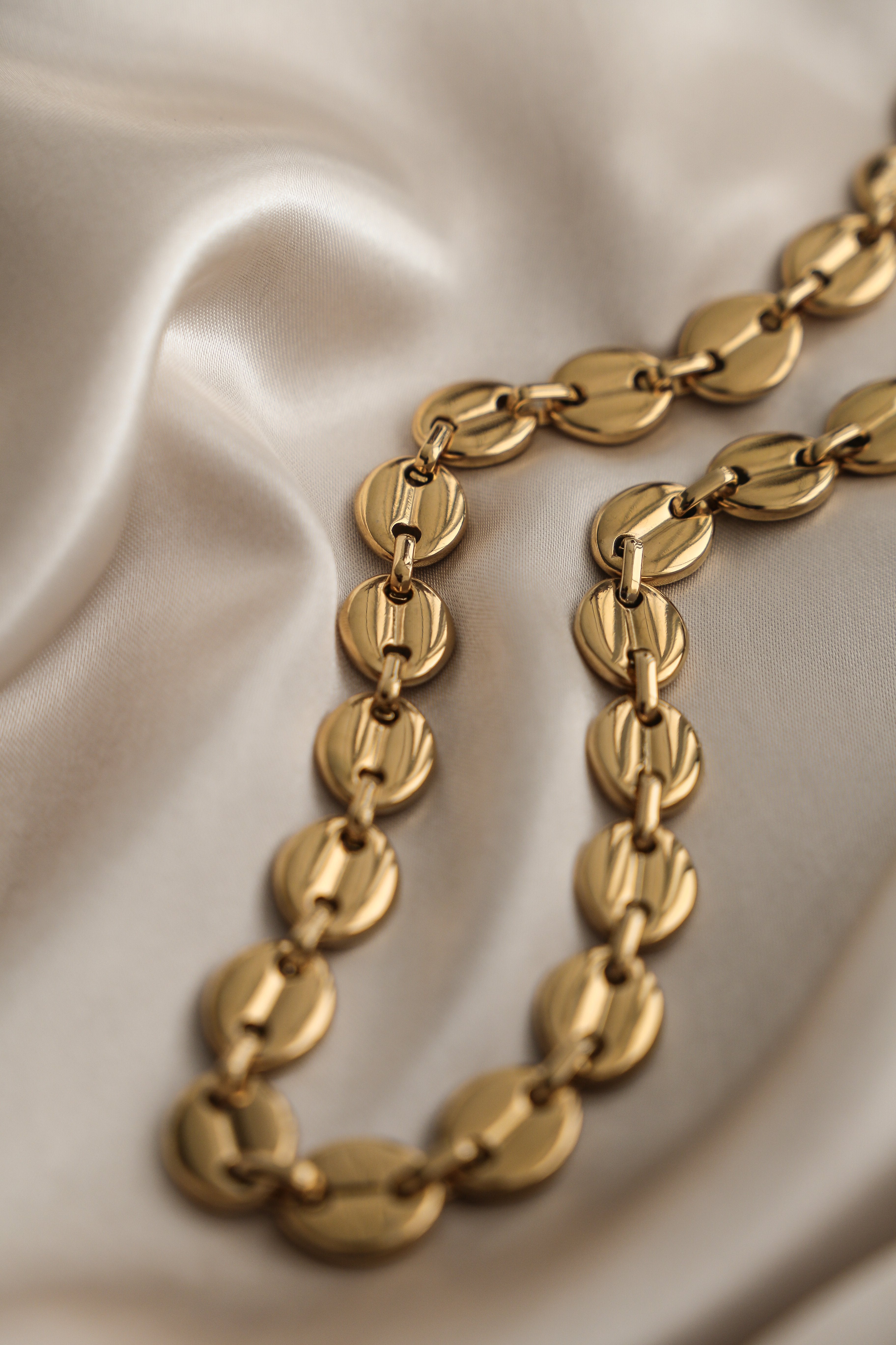 Celeste Necklace - Boutique Minimaliste has waterproof, durable, elegant and vintage inspired jewelry