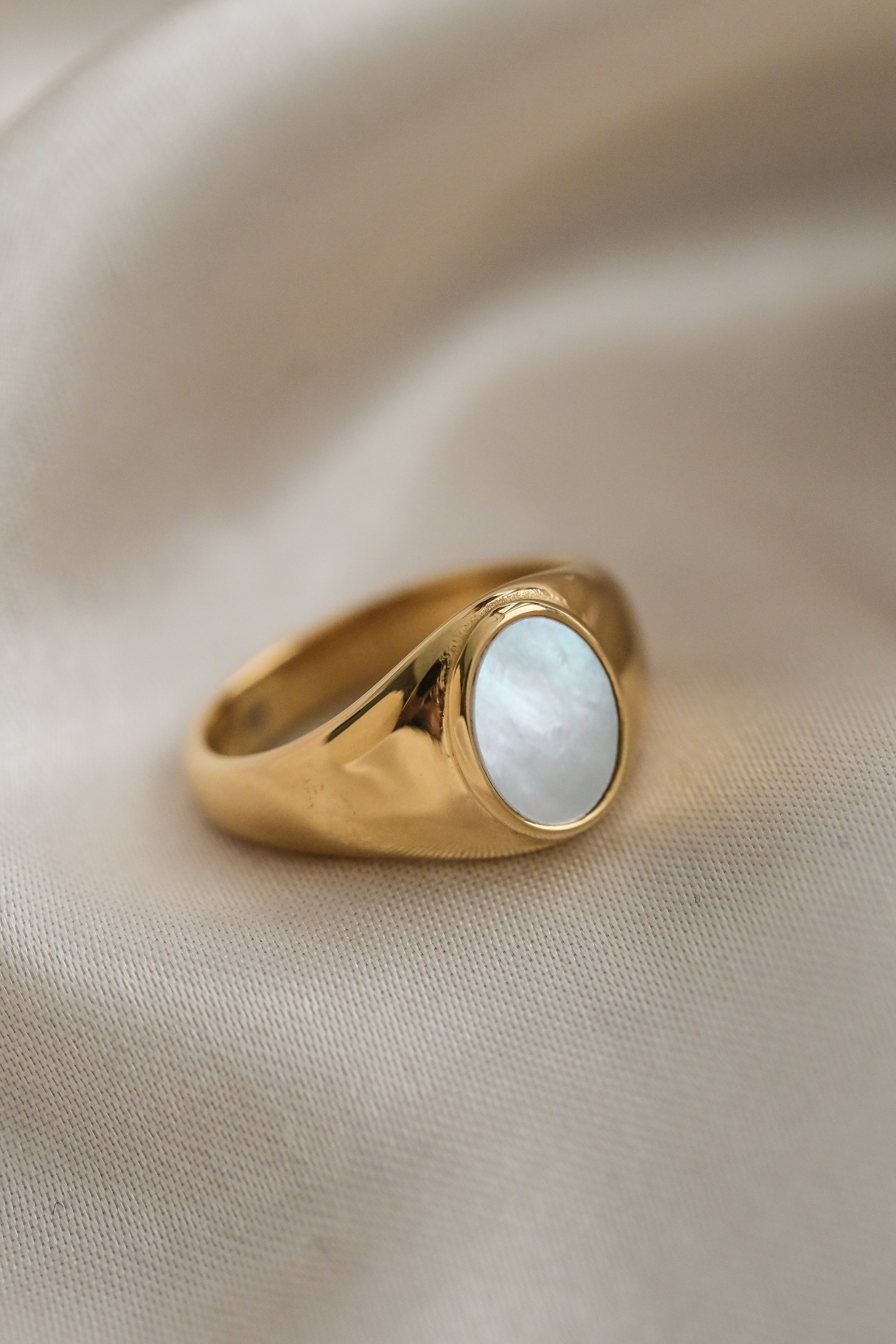 Charley Ring - Boutique Minimaliste has waterproof, durable, elegant and vintage inspired jewelry