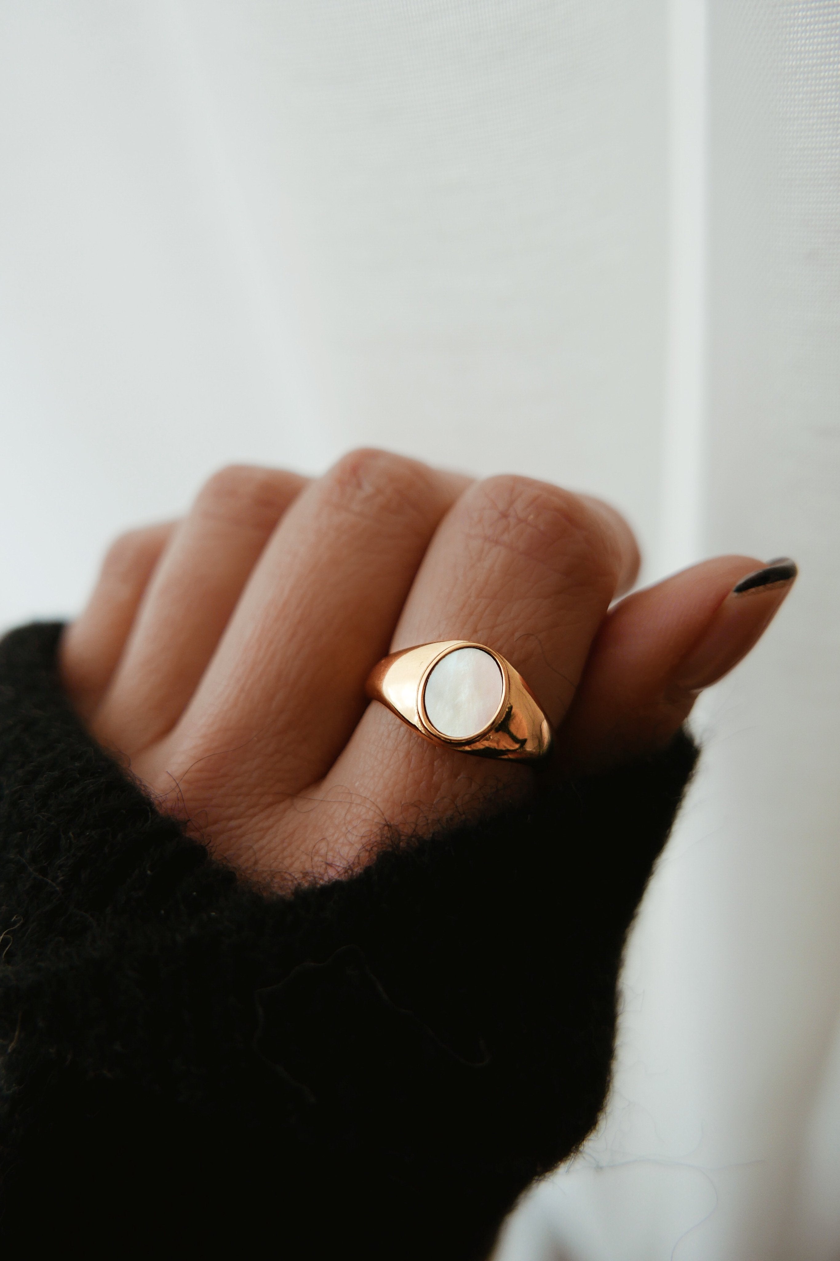 Charley Ring - Boutique Minimaliste has waterproof, durable, elegant and vintage inspired jewelry