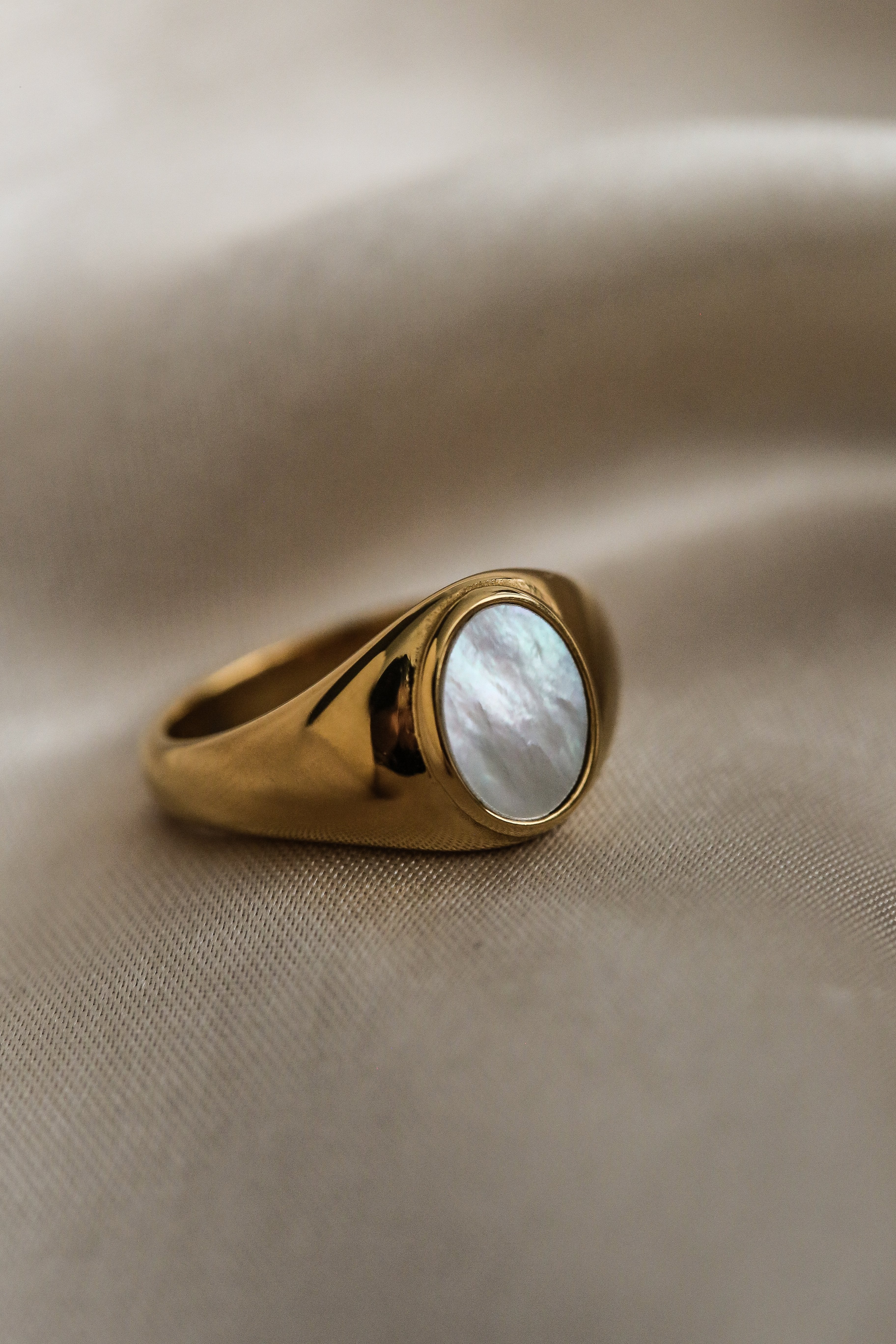 Charley Ring - Boutique Minimaliste has waterproof, durable, elegant and vintage inspired jewelry