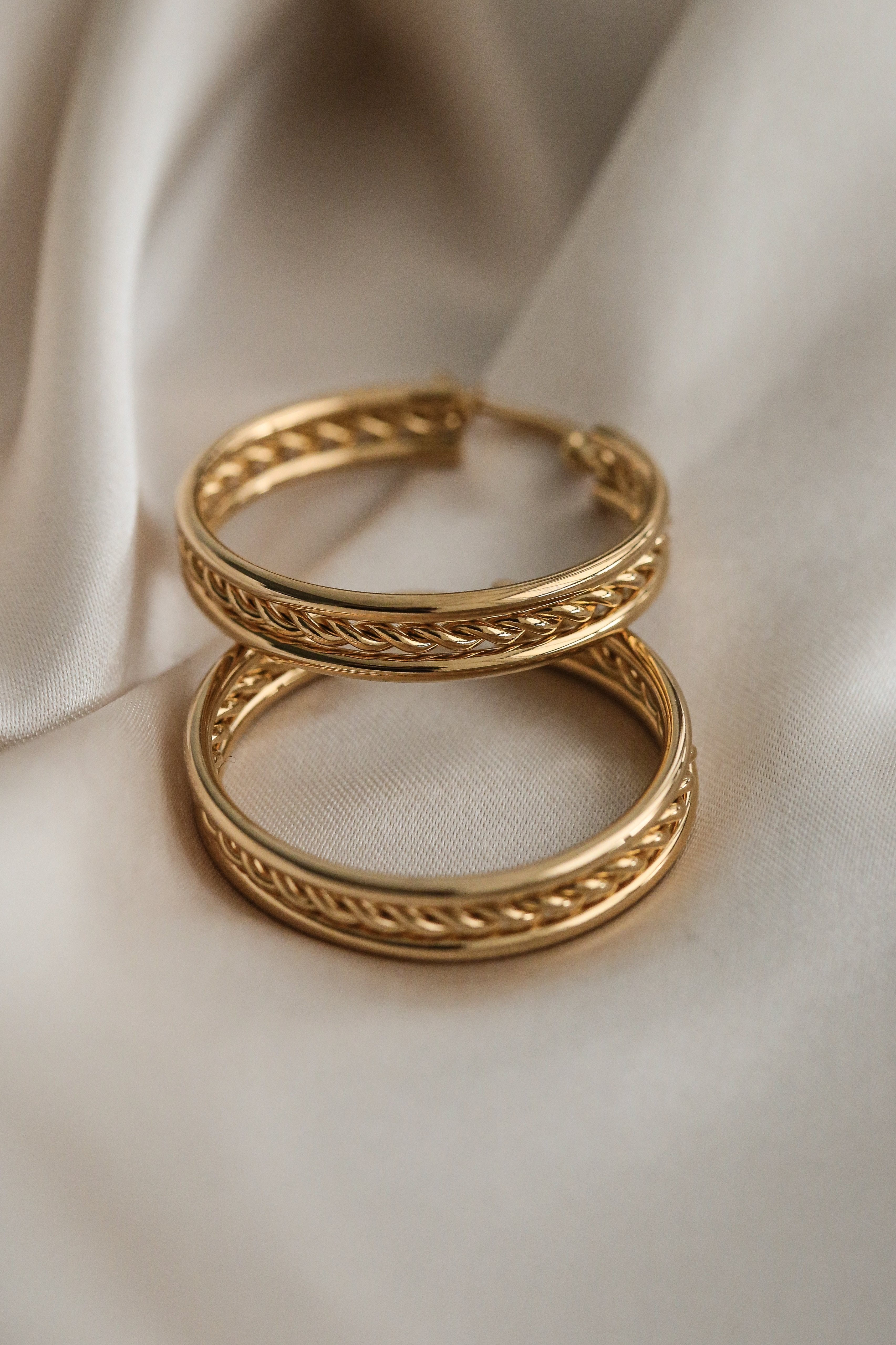 Colette Hoop Earrings - Boutique Minimaliste has waterproof, durable, elegant and vintage inspired jewelry