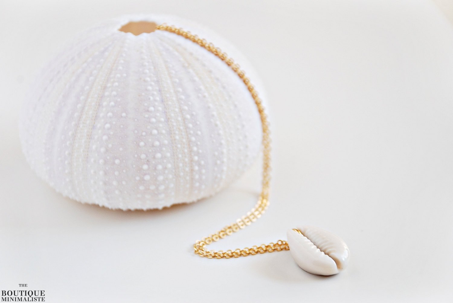 Cowrie Necklace - Boutique Minimaliste has waterproof, durable, elegant and vintage inspired jewelry