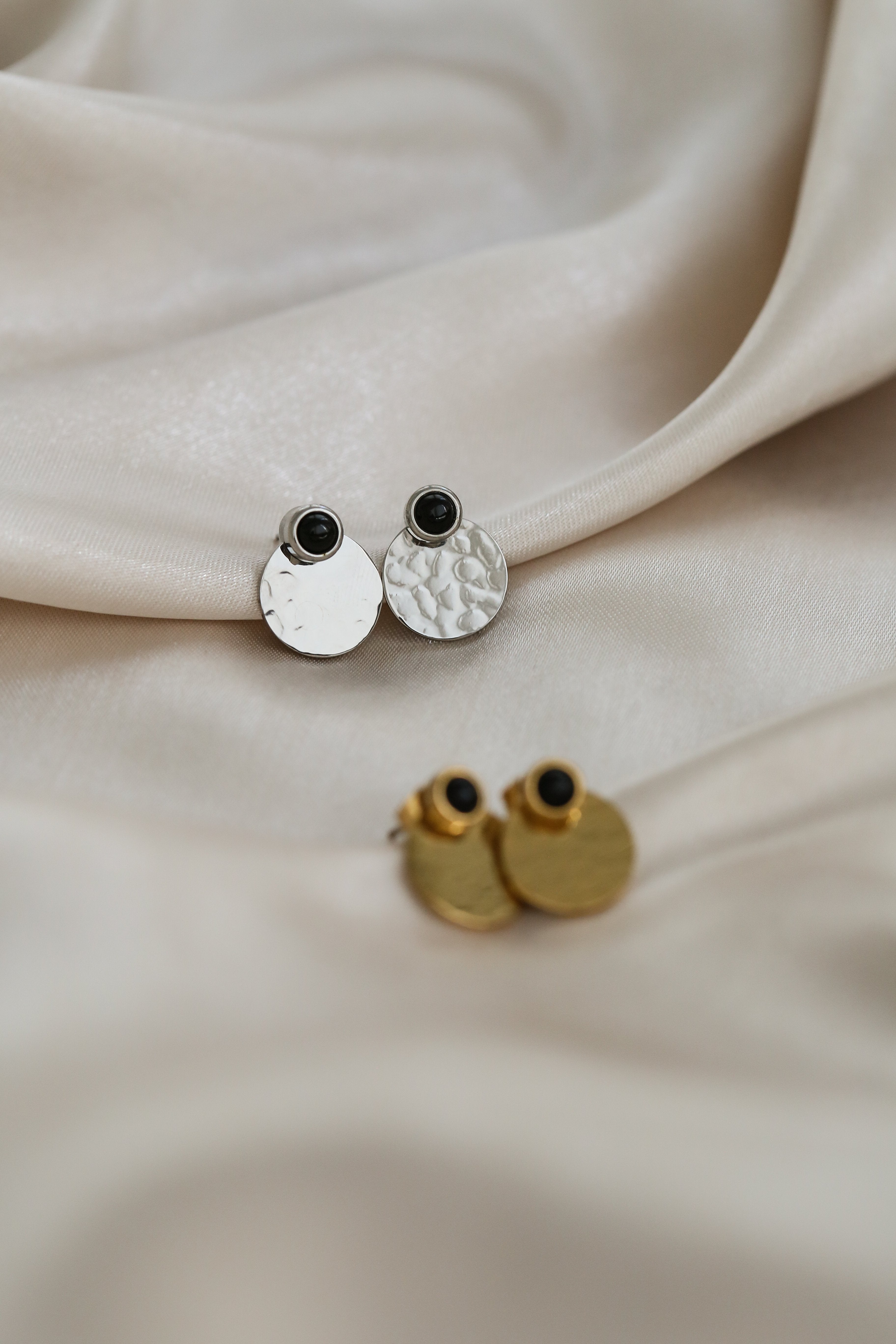 Edda Studs - Boutique Minimaliste has waterproof, durable, elegant and vintage inspired jewelry