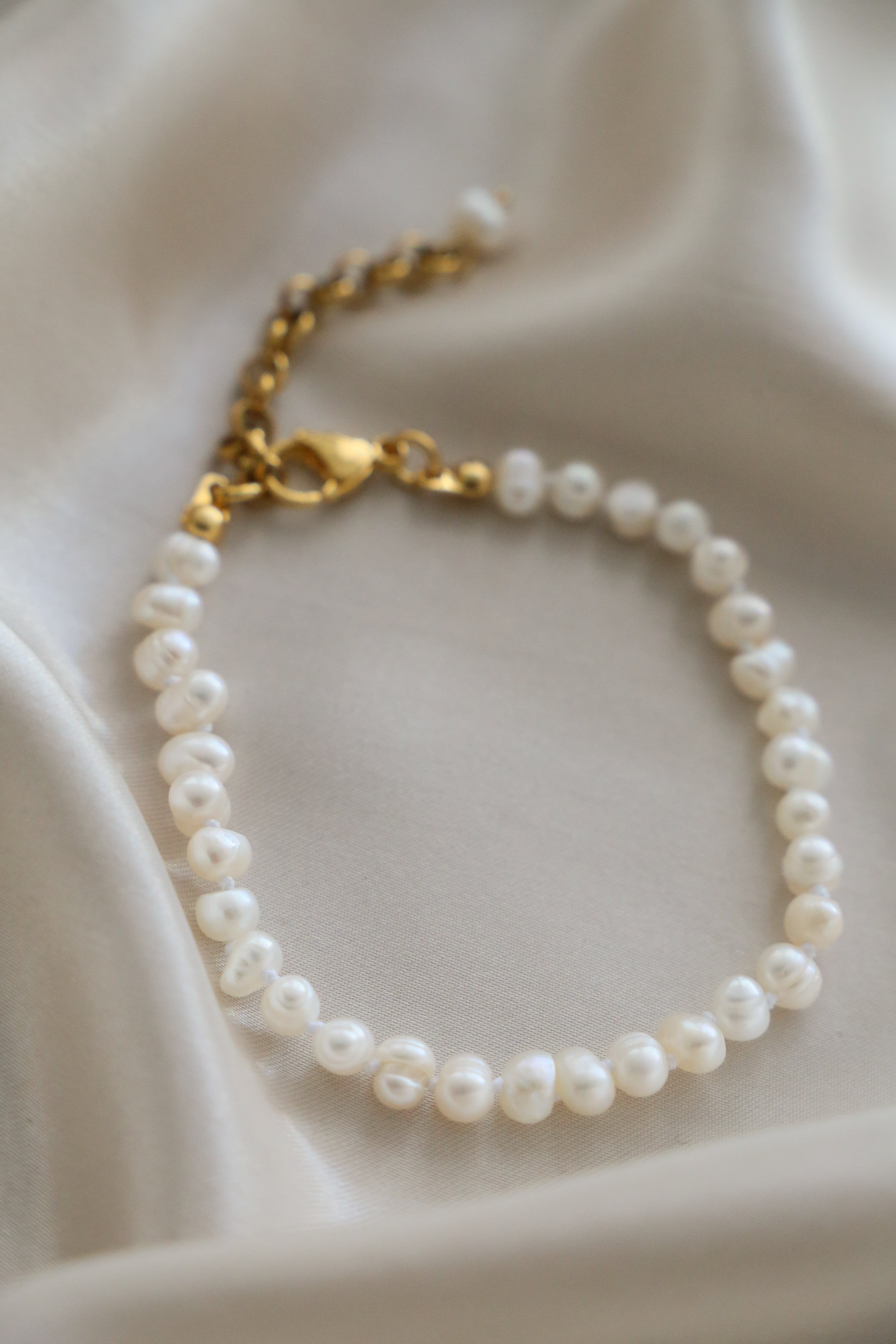 Elba Anklet - Boutique Minimaliste has waterproof, durable, elegant and vintage inspired jewelry