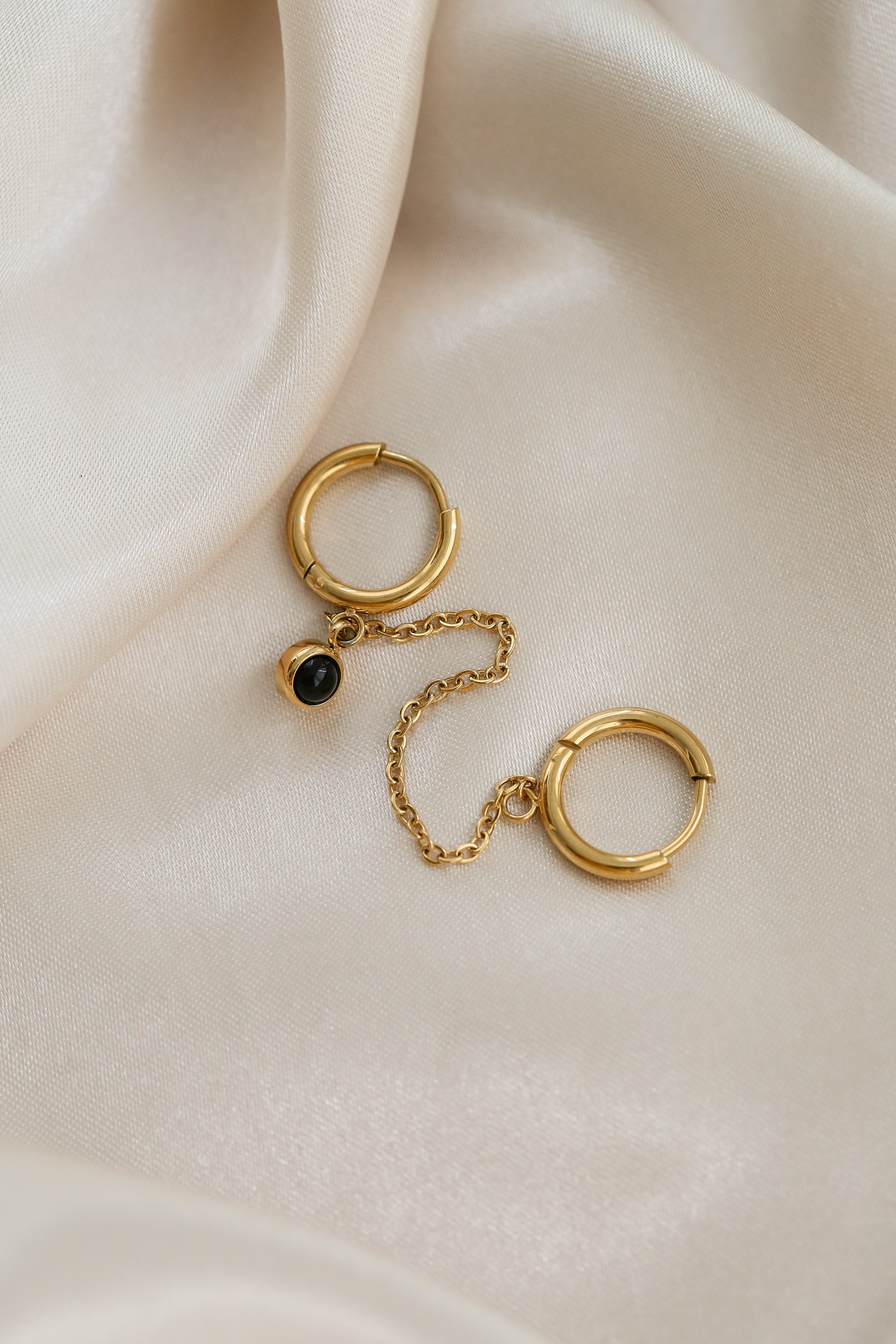 Elena Hoop Earrings - Boutique Minimaliste has waterproof, durable, elegant and vintage inspired jewelry