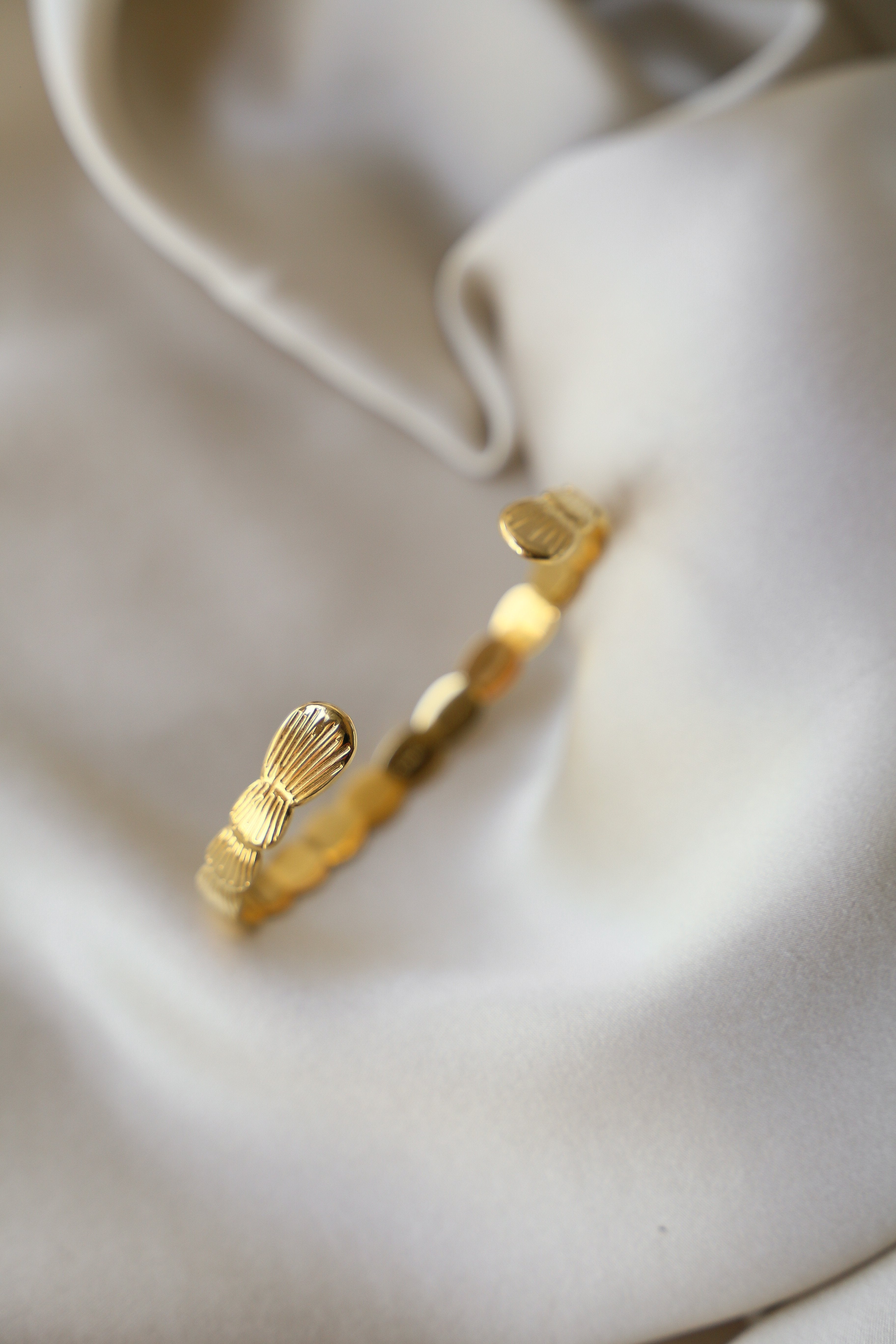 Fleur Cuff - Boutique Minimaliste has waterproof, durable, elegant and vintage inspired jewelry