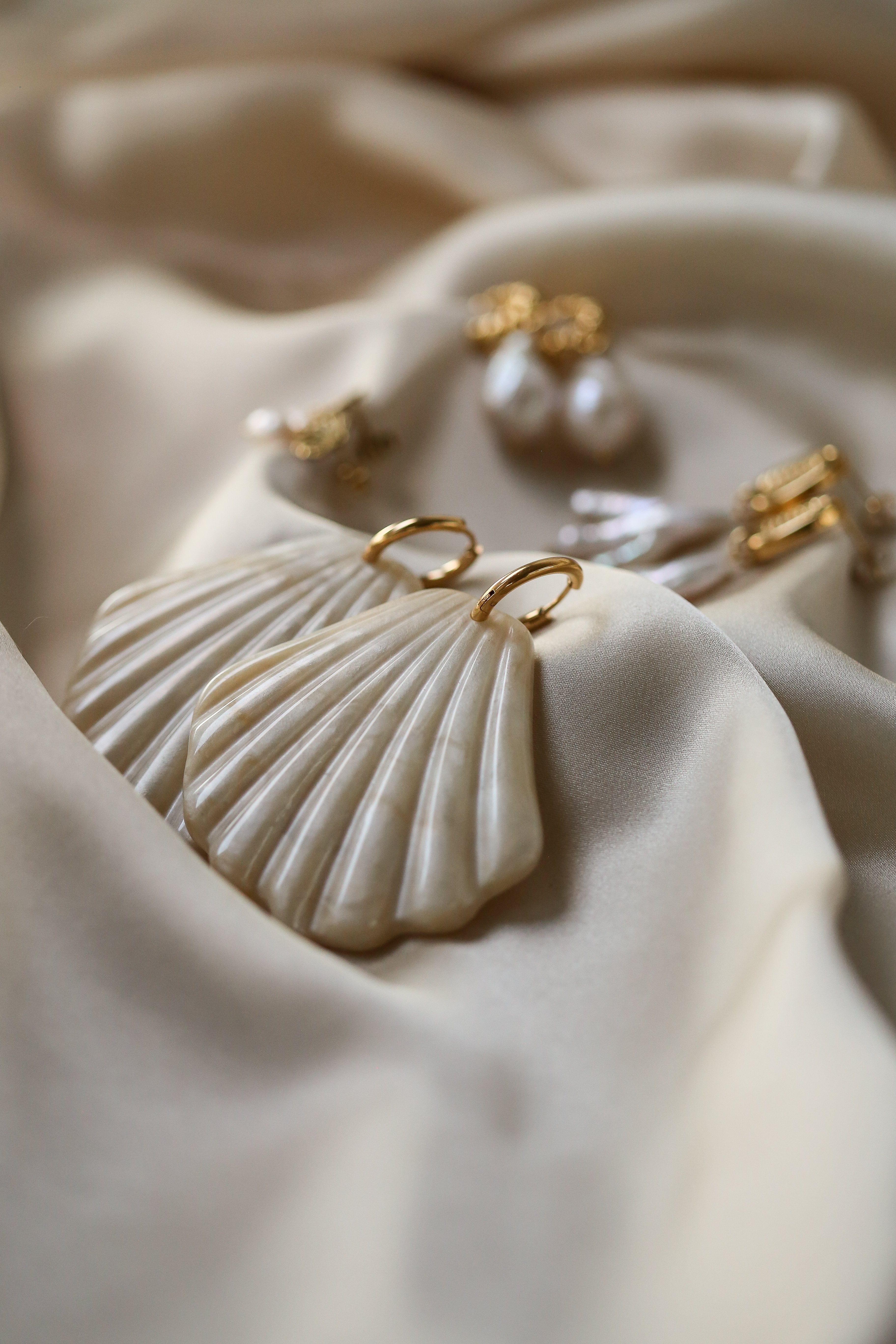 Francine Earrings - Boutique Minimaliste has waterproof, durable, elegant and vintage inspired jewelry