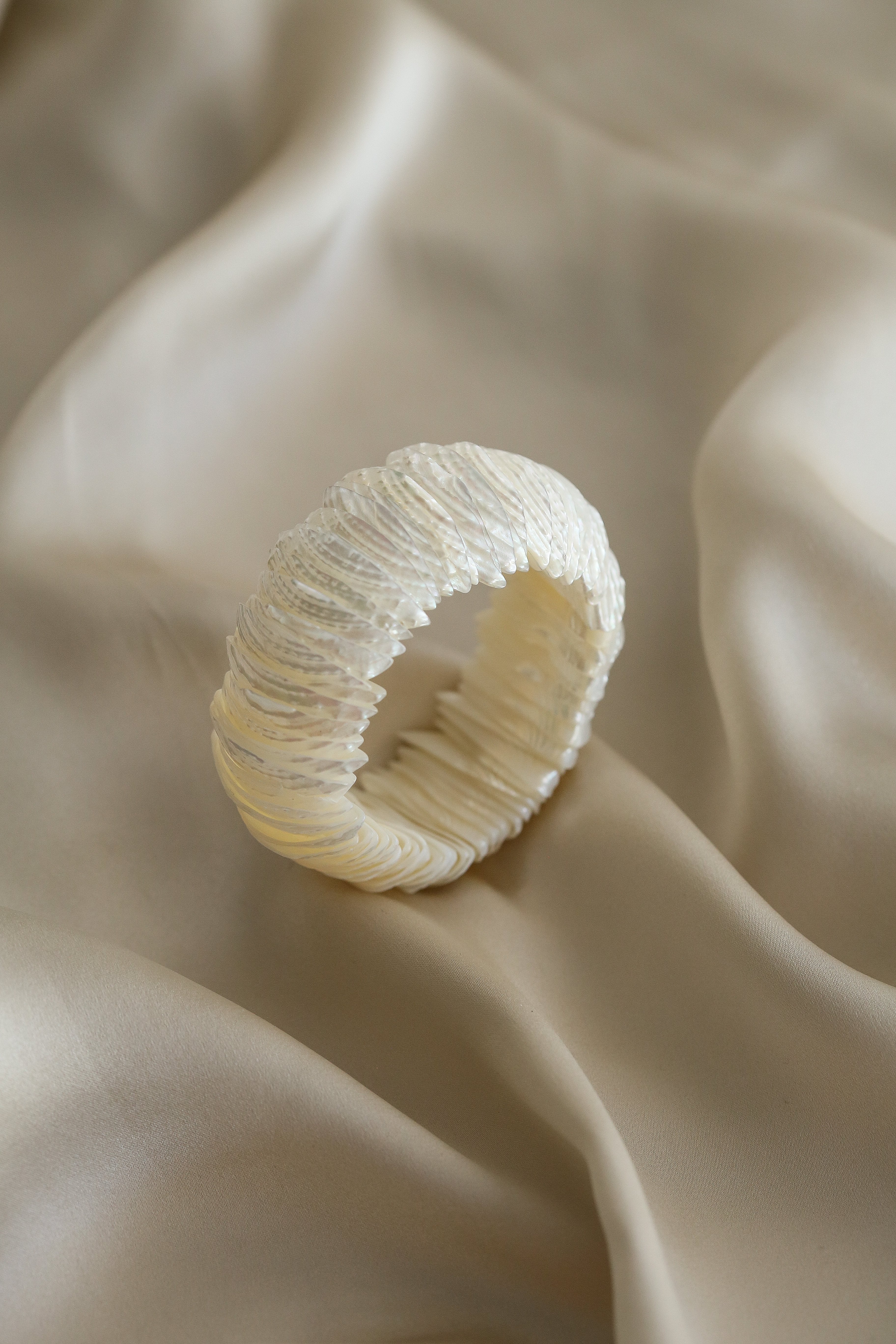 Genny Bracelet - Boutique Minimaliste has waterproof, durable, elegant and vintage inspired jewelry