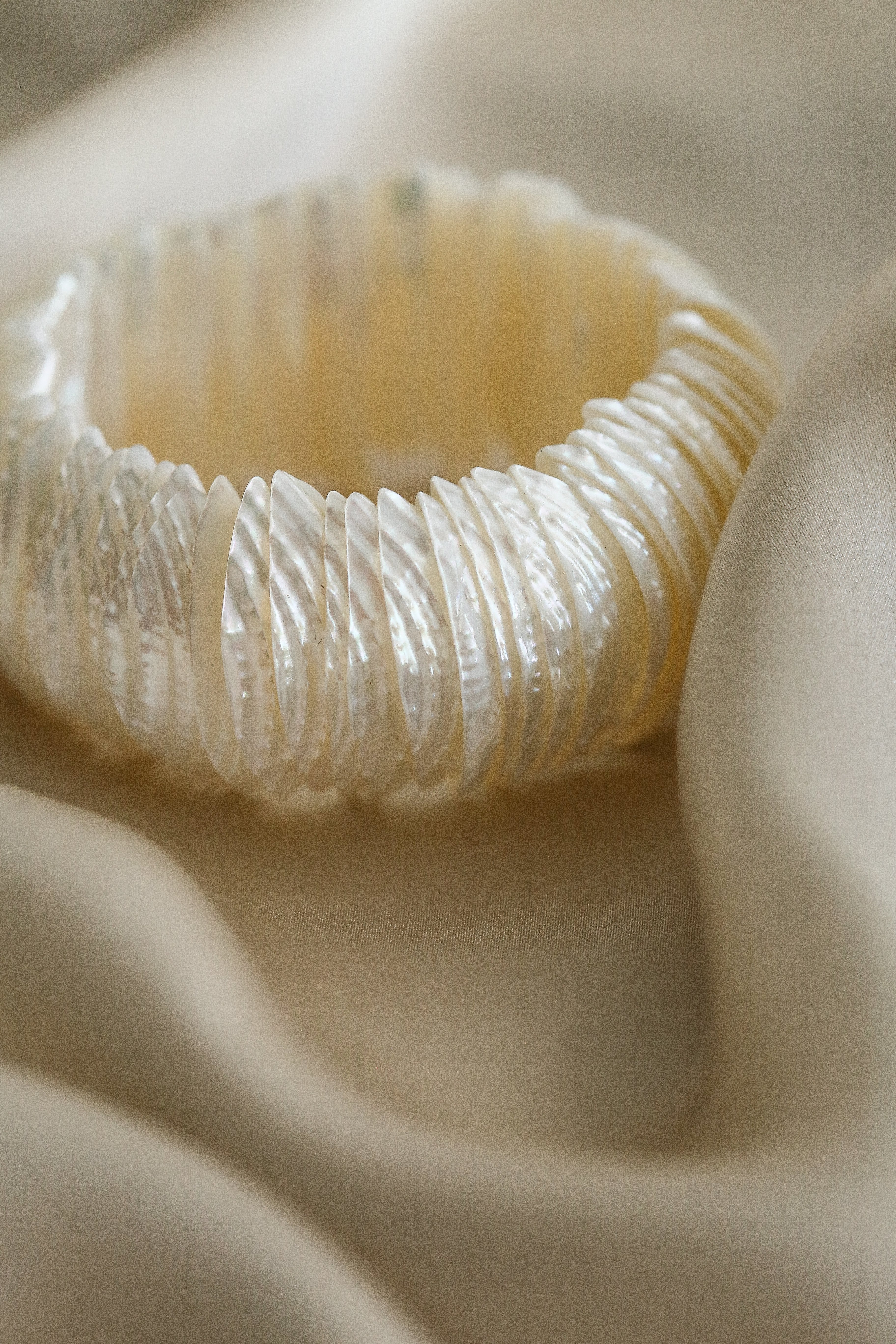 Genny Bracelet - Boutique Minimaliste has waterproof, durable, elegant and vintage inspired jewelry