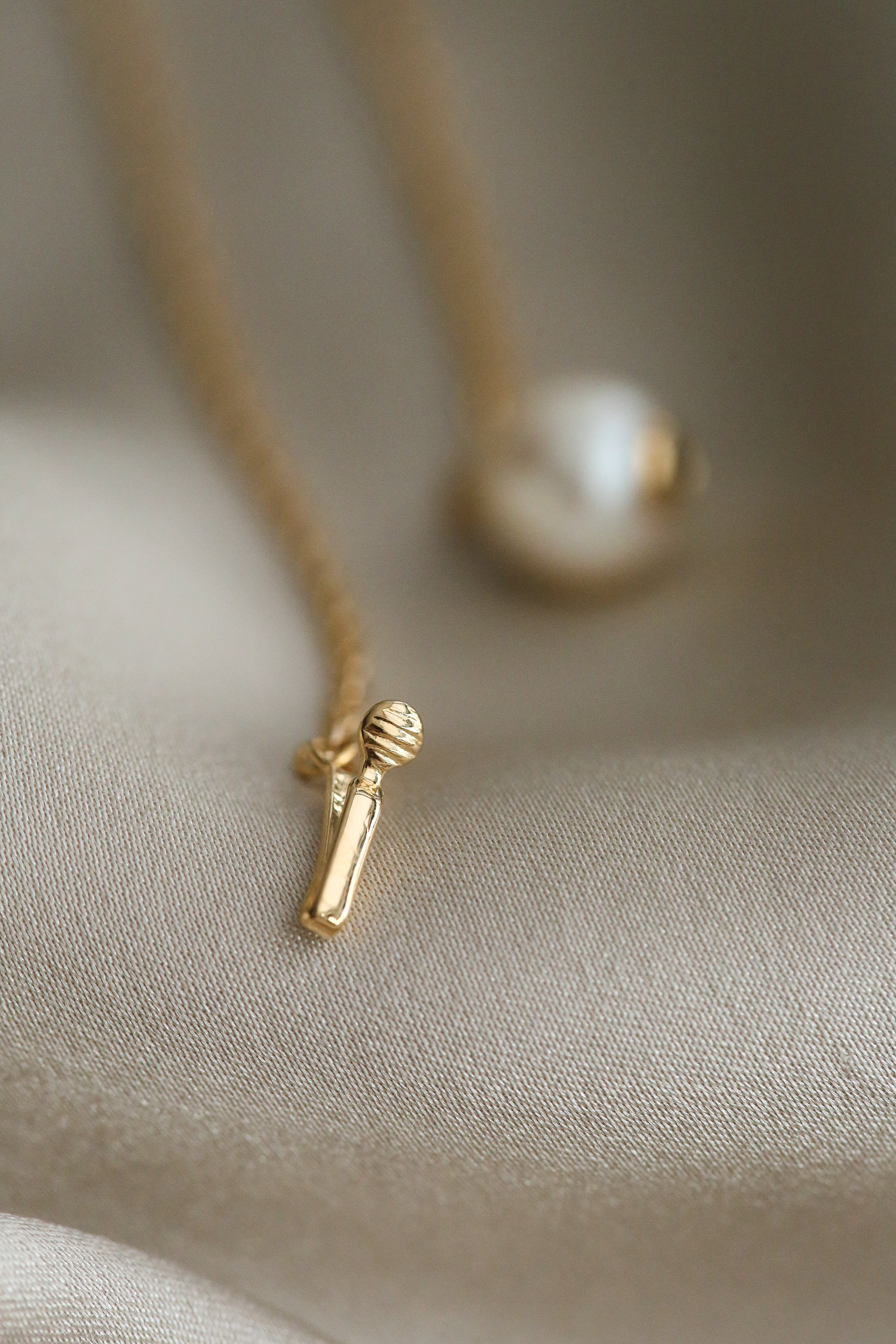 Genuine Vintage Pearl Necklace - Boutique Minimaliste has waterproof, durable, elegant and vintage inspired jewelry
