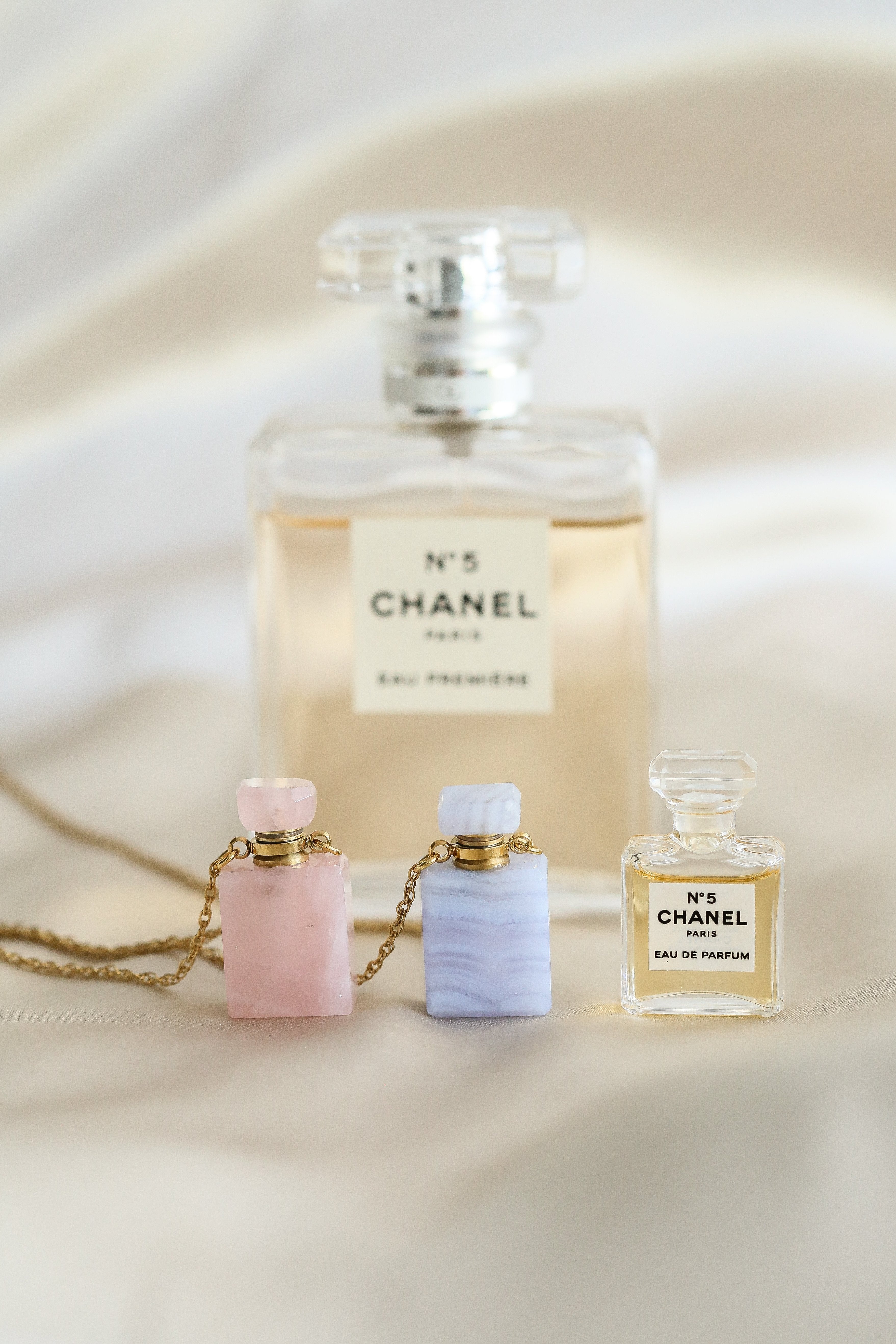 Gilda Necklace - Boutique Minimaliste has waterproof, durable, elegant and vintage inspired jewelry