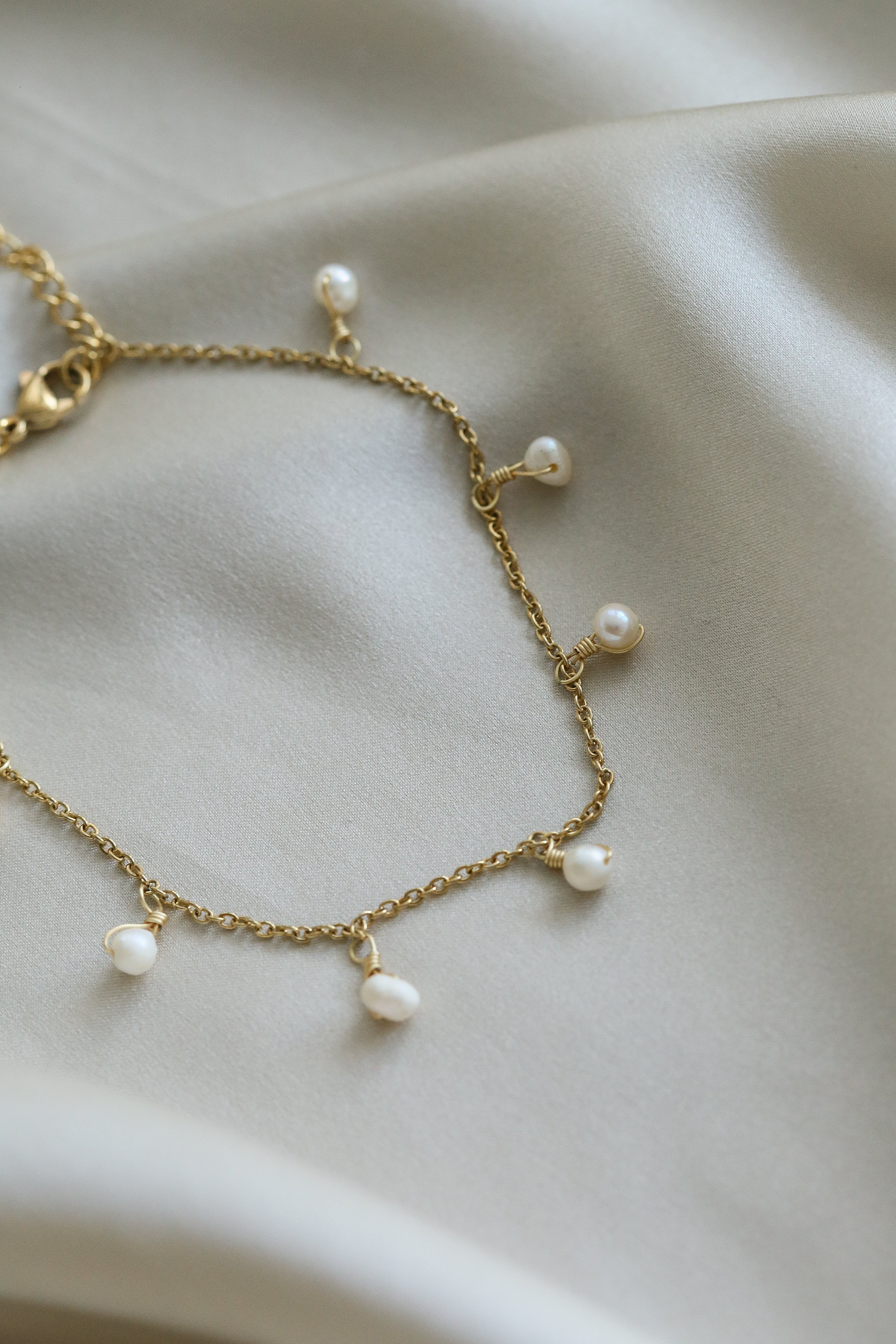 Gina Anklet - Boutique Minimaliste has waterproof, durable, elegant and vintage inspired jewelry