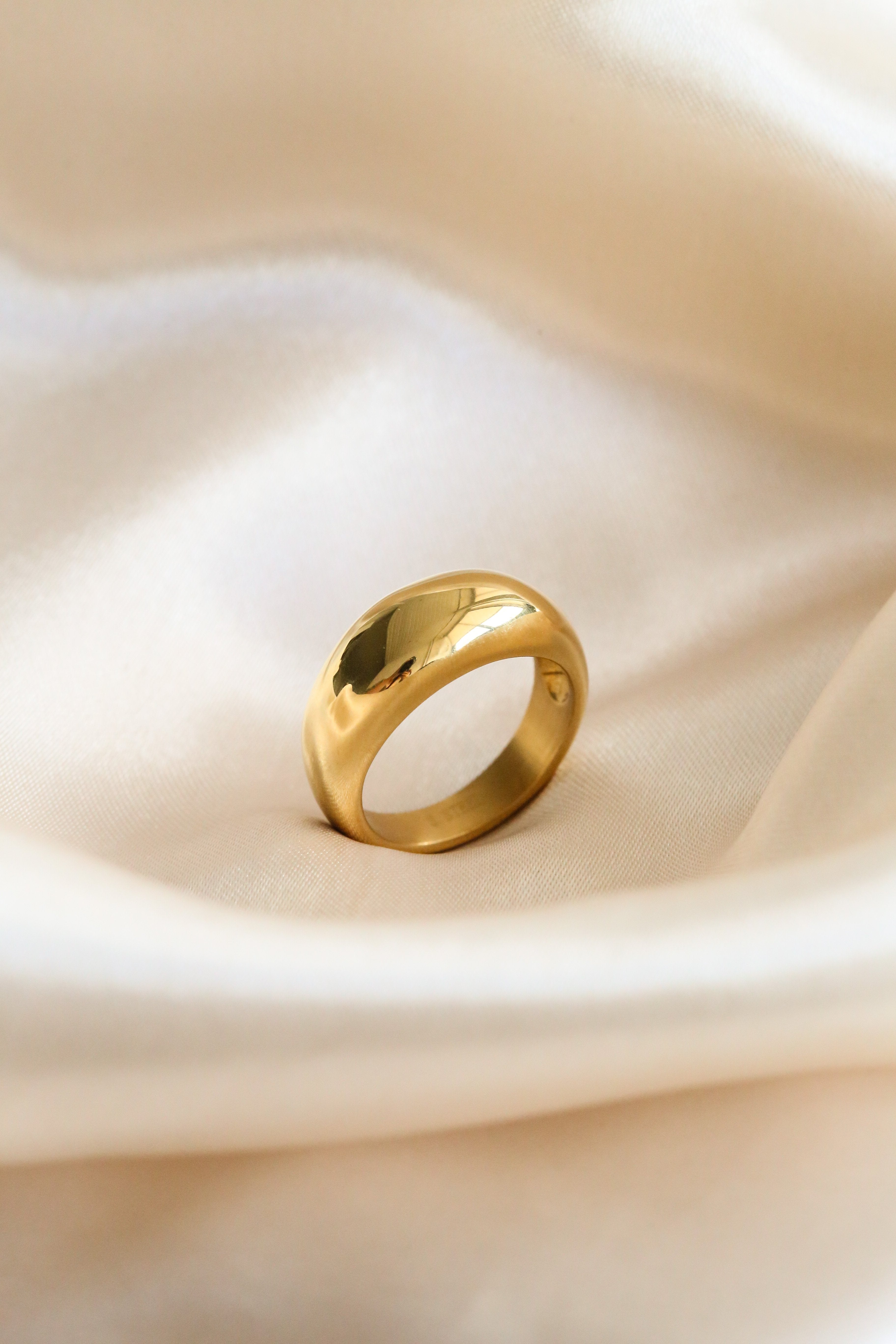 Gloss Ring - Boutique Minimaliste has waterproof, durable, elegant and vintage inspired jewelry