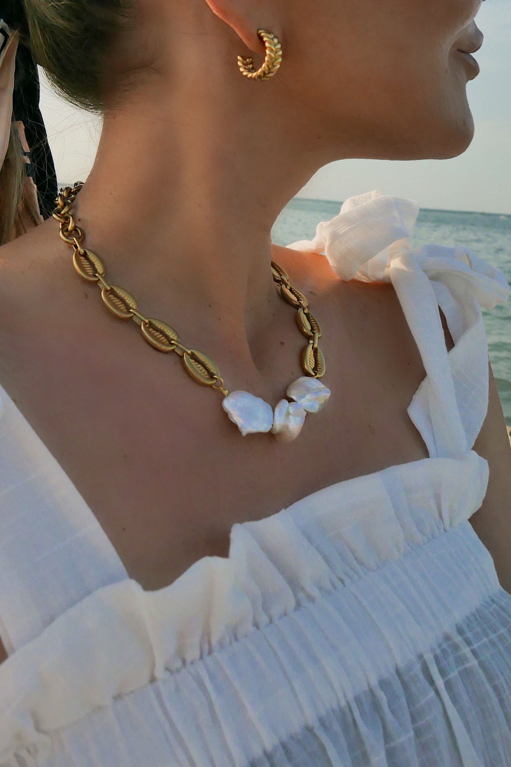 Grace Necklace - Boutique Minimaliste has waterproof, durable, elegant and vintage inspired jewelry