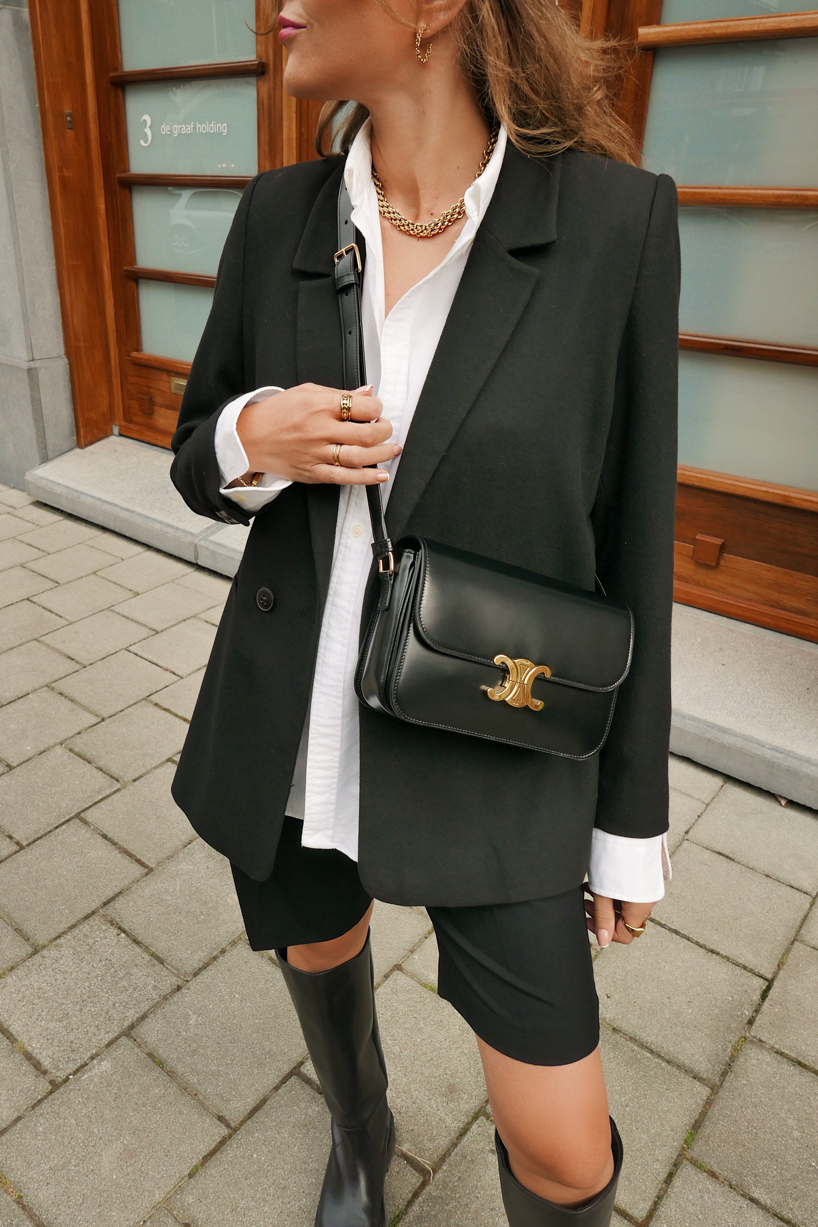 Holly Ring - Boutique Minimaliste has waterproof, durable, elegant and vintage inspired jewelry