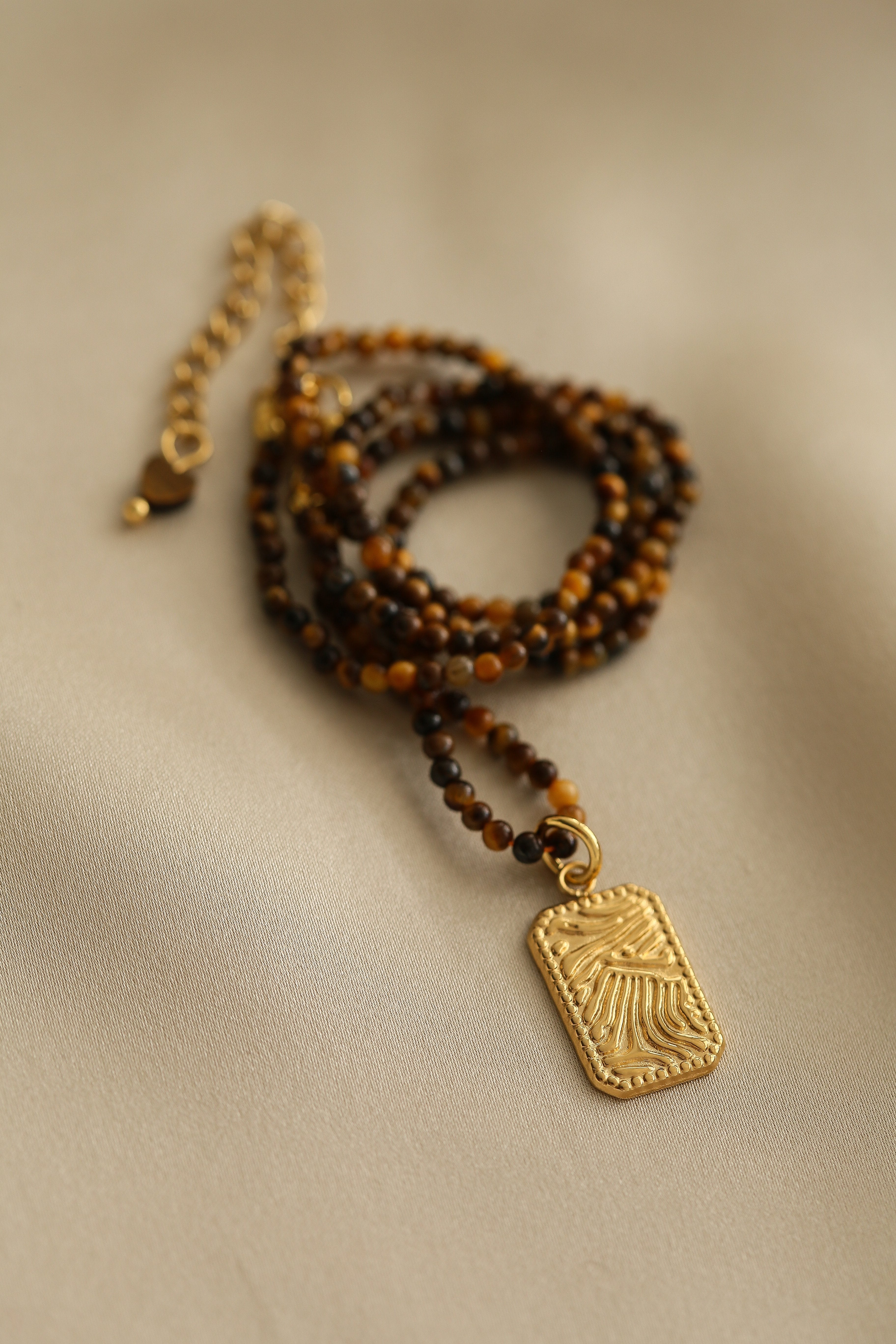 Hope Necklace - Boutique Minimaliste has waterproof, durable, elegant and vintage inspired jewelry