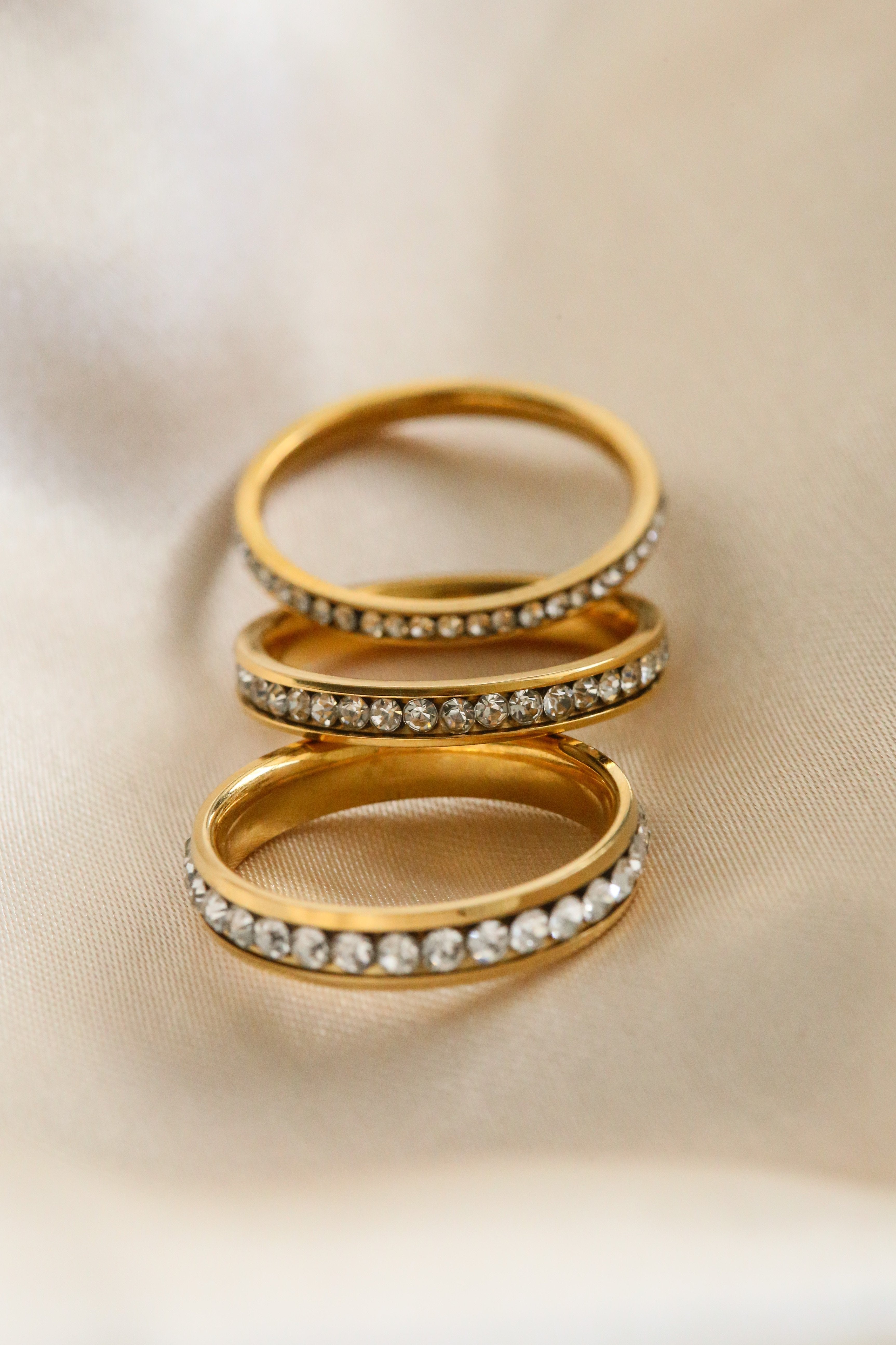 Illumina Ring - Boutique Minimaliste has waterproof, durable, elegant and vintage inspired jewelry