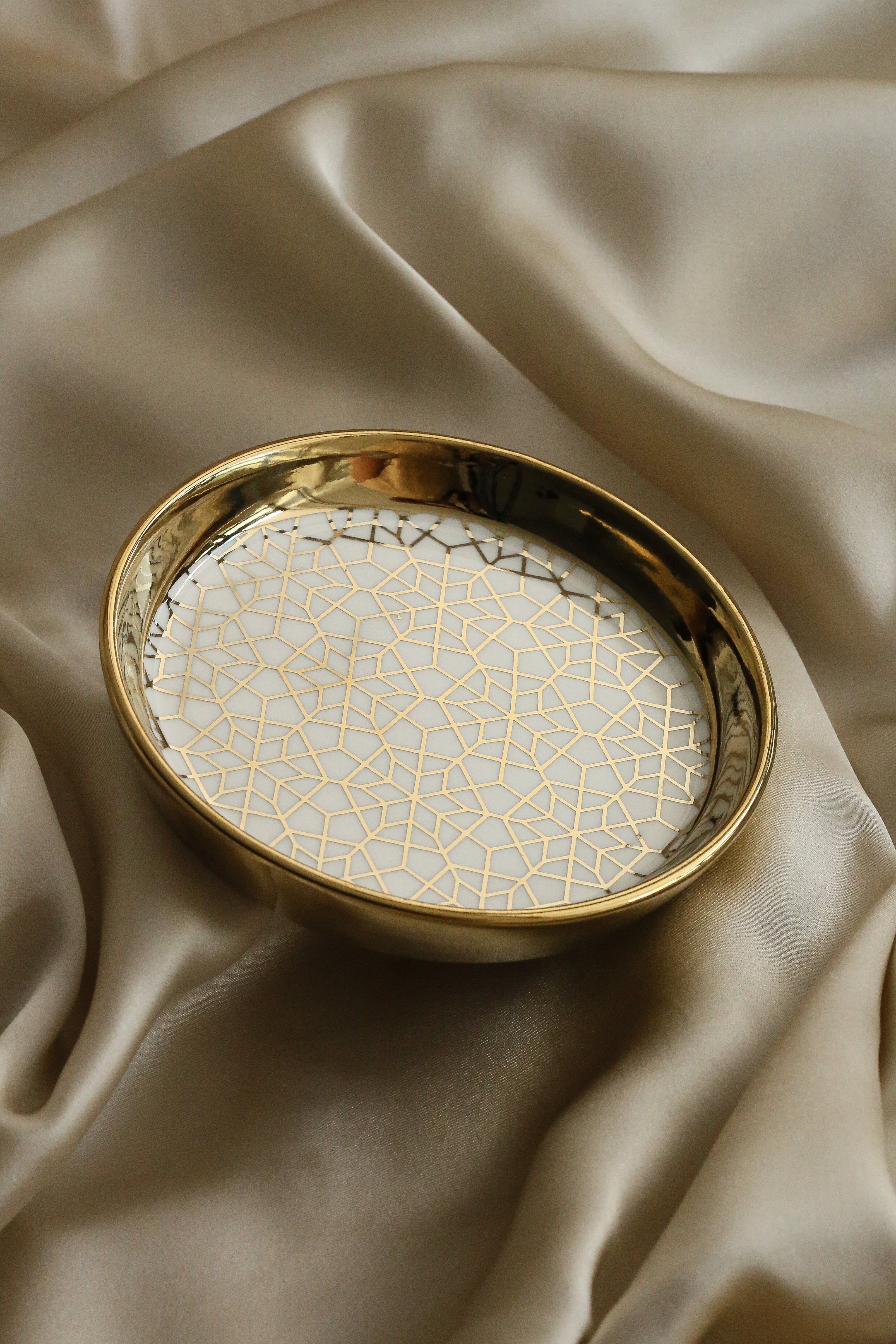 Iman Trinket Dish - Boutique Minimaliste has waterproof, durable, elegant and vintage inspired jewelry