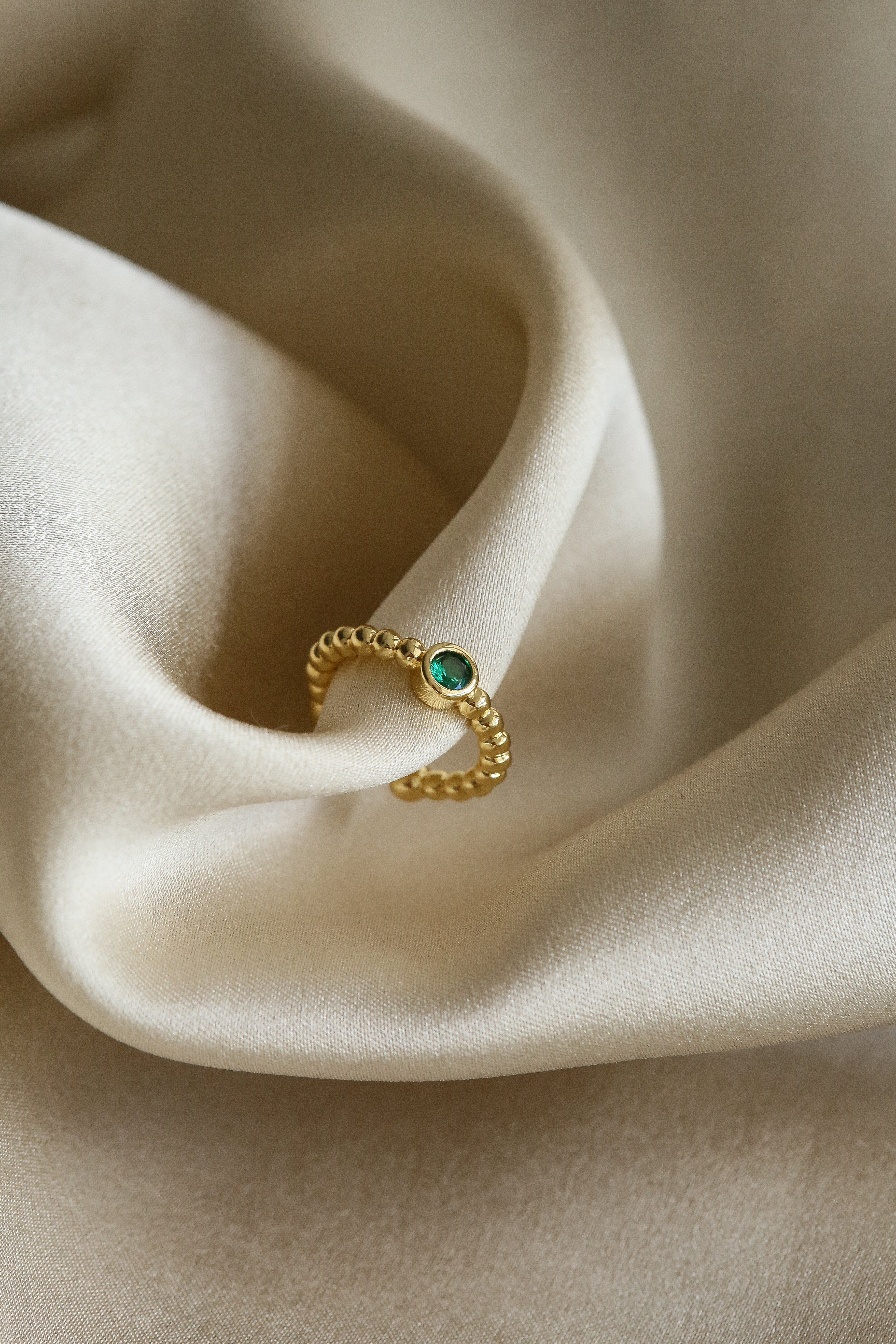 Ina Ear Cuff - Boutique Minimaliste has waterproof, durable, elegant and vintage inspired jewelry