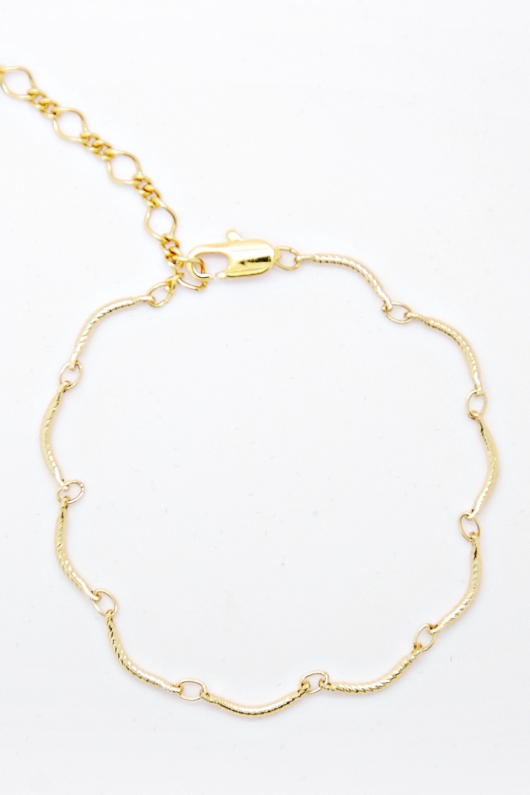 Isabella - Vintage Chain bracelet - Boutique Minimaliste has waterproof, durable, elegant and vintage inspired jewelry