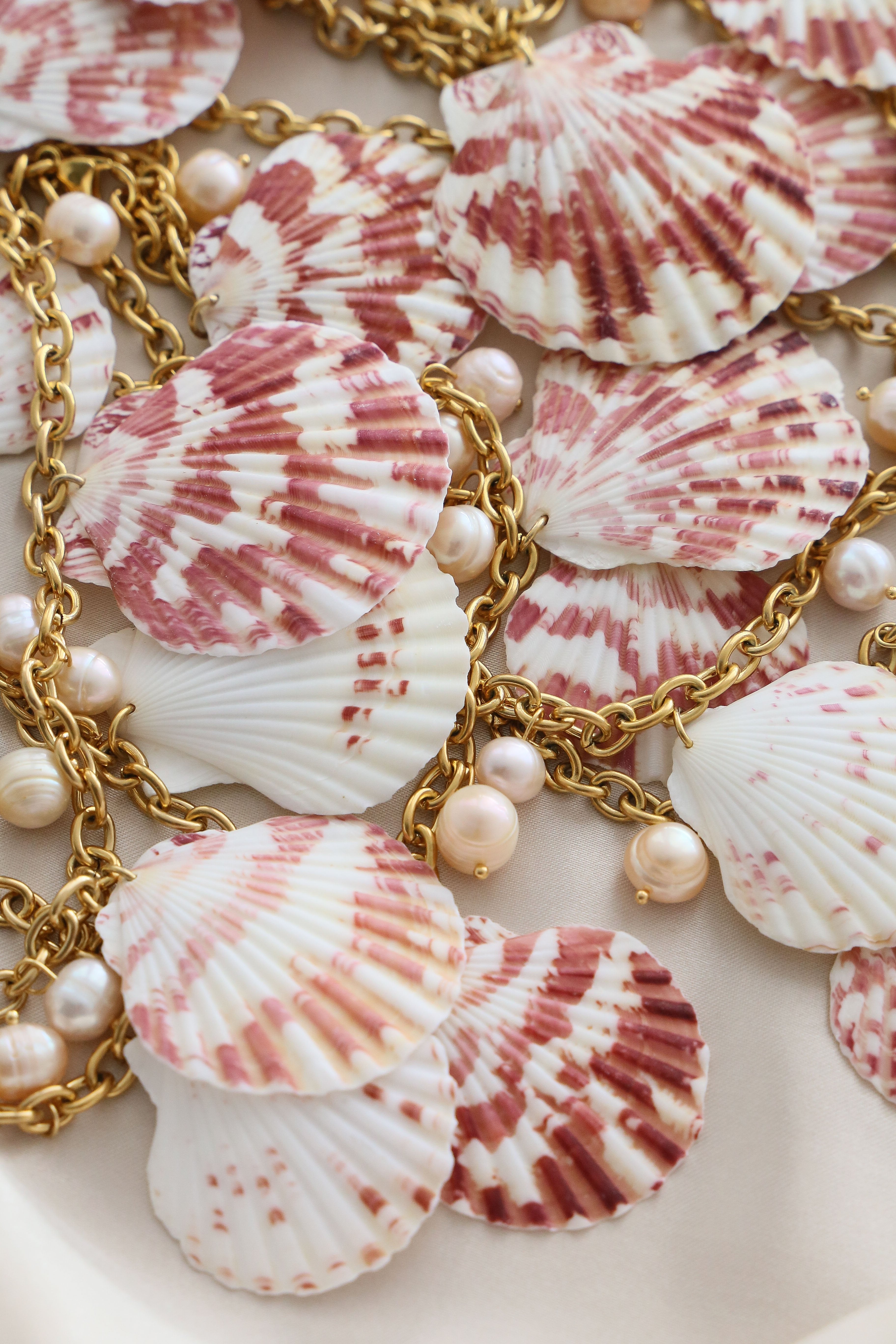 Ischia Necklace - Boutique Minimaliste has waterproof, durable, elegant and vintage inspired jewelry