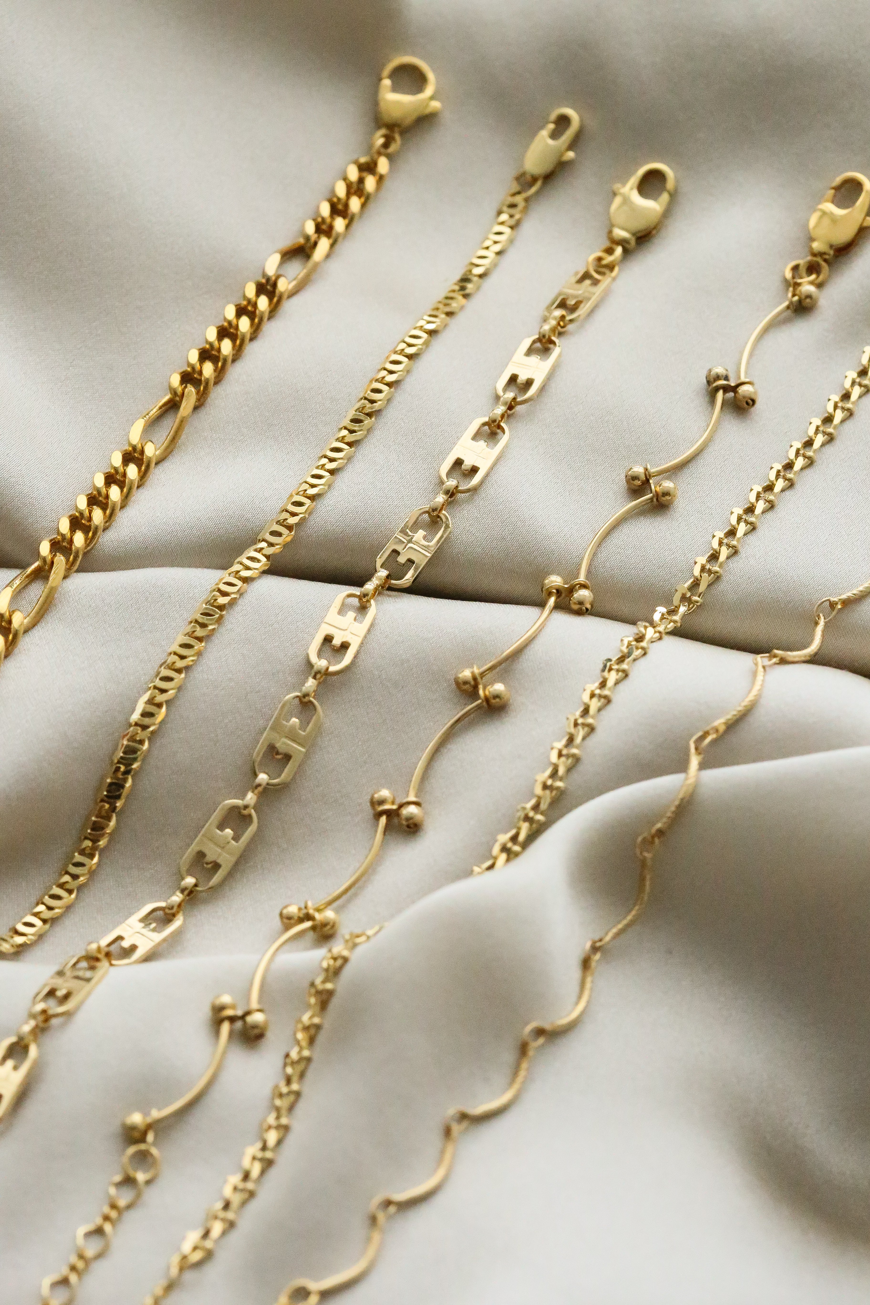 Italy (Vintage) Chain bracelet - Boutique Minimaliste has waterproof, durable, elegant and vintage inspired jewelry