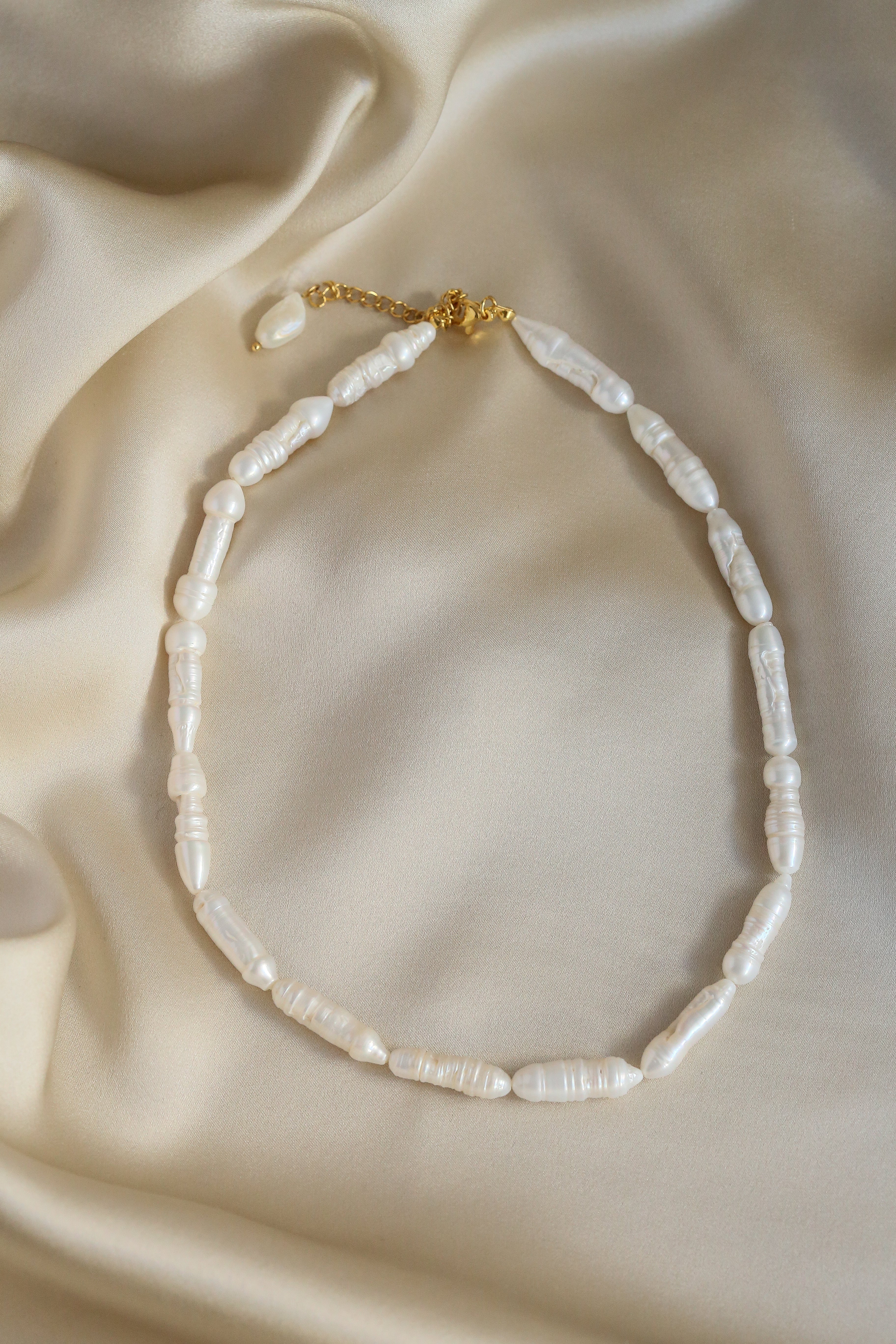 Ivory Choker - Boutique Minimaliste has waterproof, durable, elegant and vintage inspired jewelry