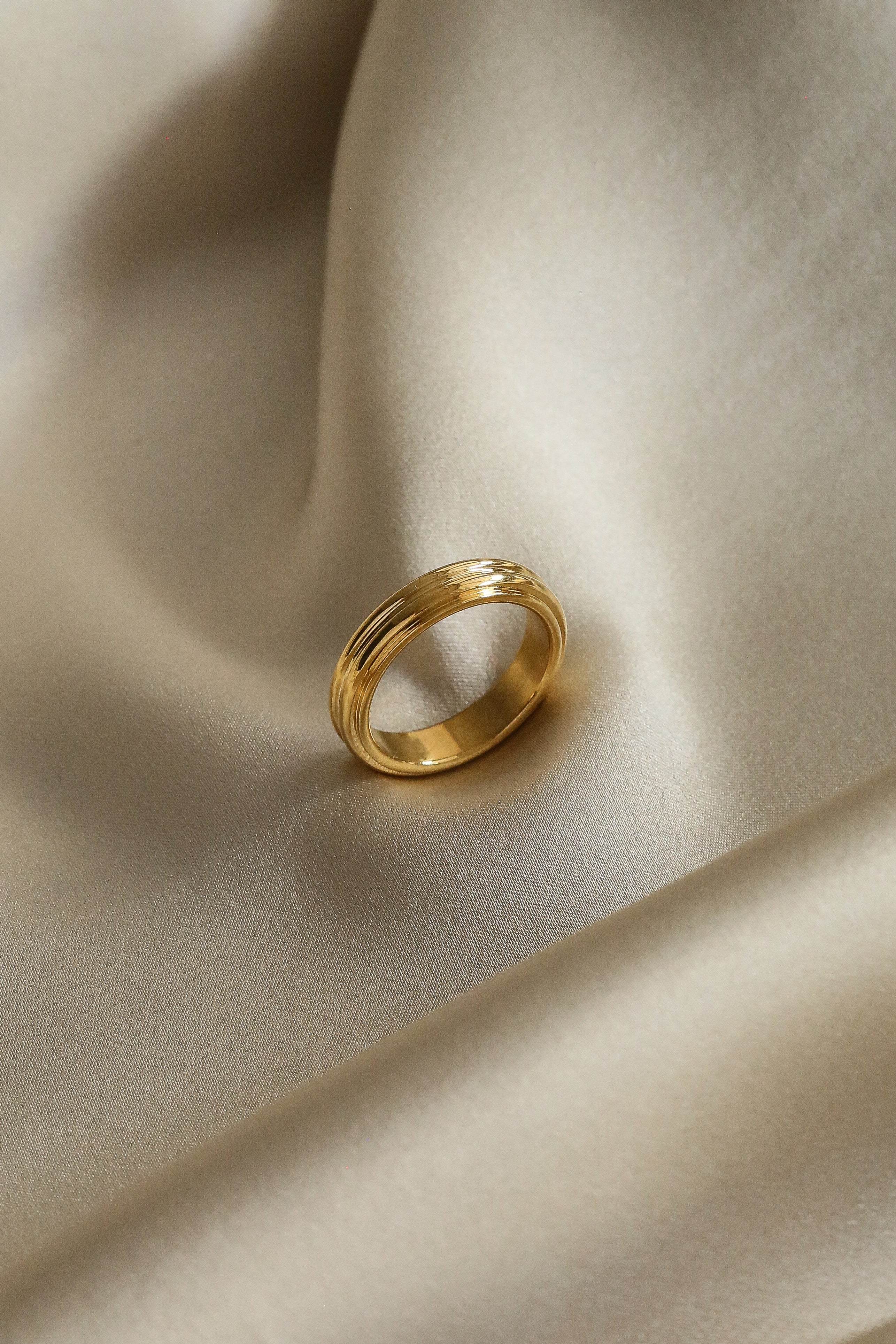 Ivy Ring - Boutique Minimaliste has waterproof, durable, elegant and vintage inspired jewelry