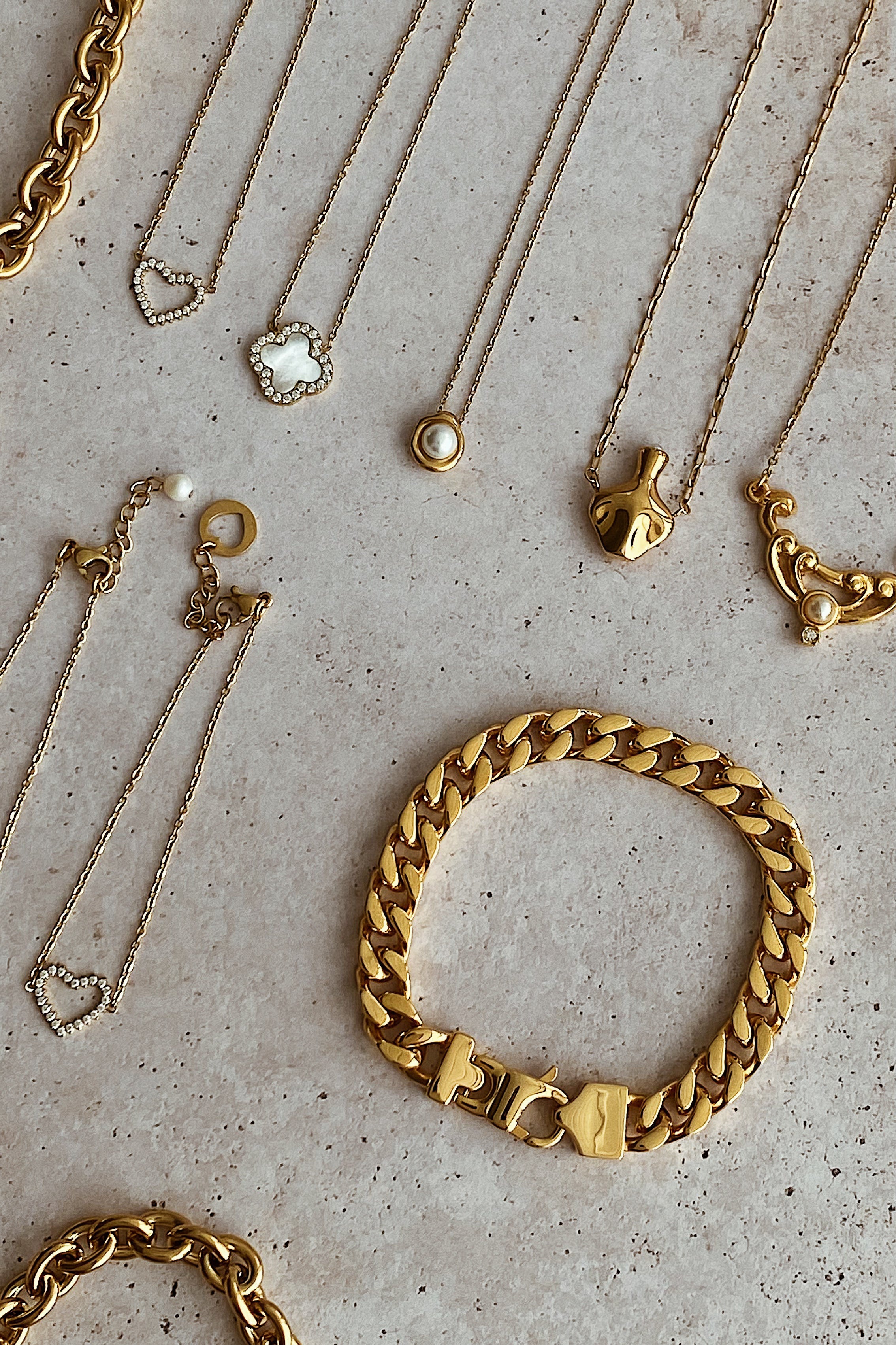 Jade Necklace - Boutique Minimaliste has waterproof, durable, elegant and vintage inspired jewelry