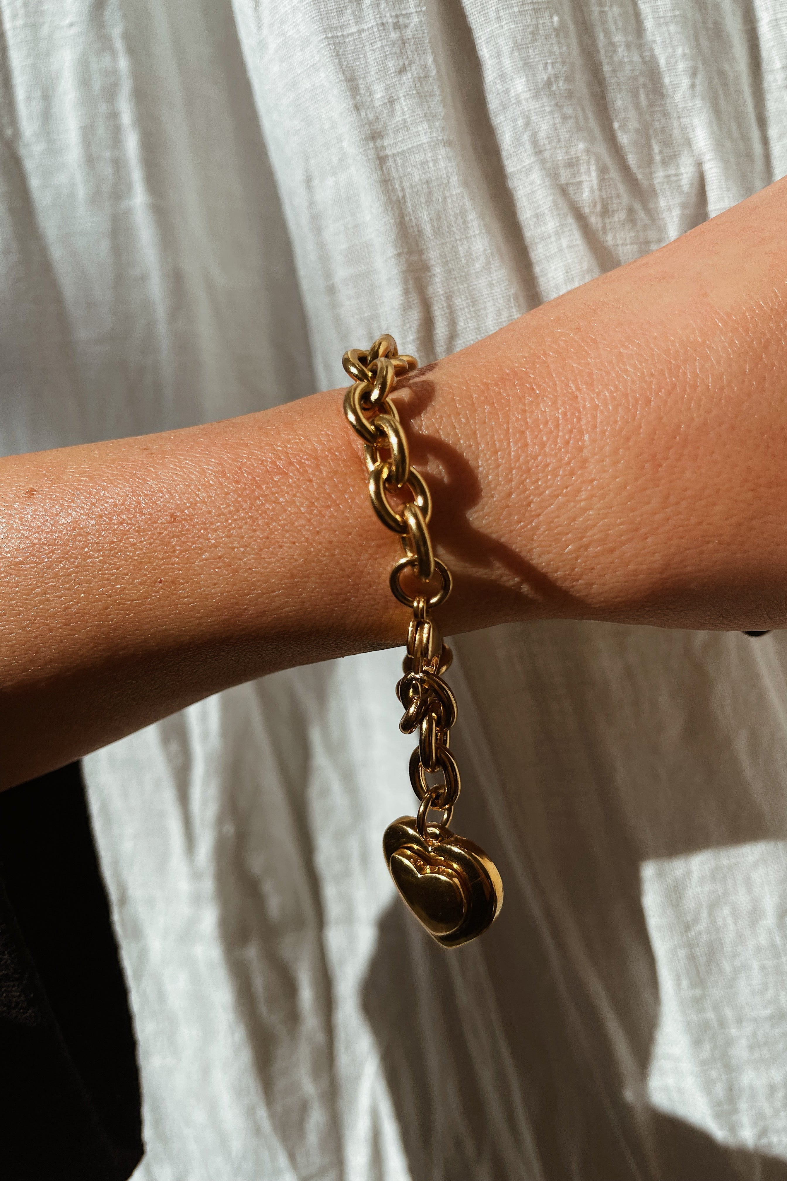 Jasmine Bracelet - Boutique Minimaliste has waterproof, durable, elegant and vintage inspired jewelry