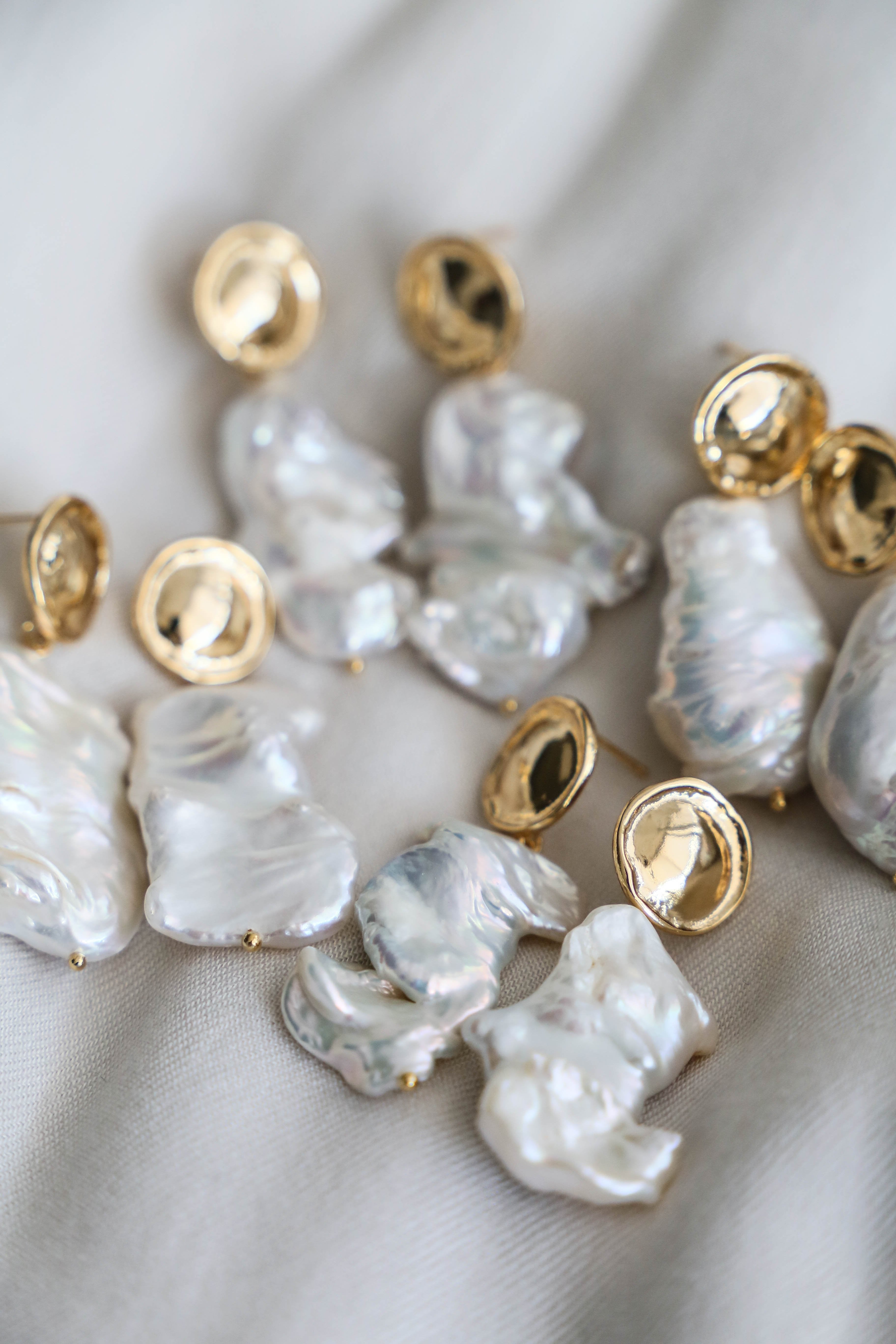 Jeanne Earrings - Boutique Minimaliste has waterproof, durable, elegant and vintage inspired jewelry