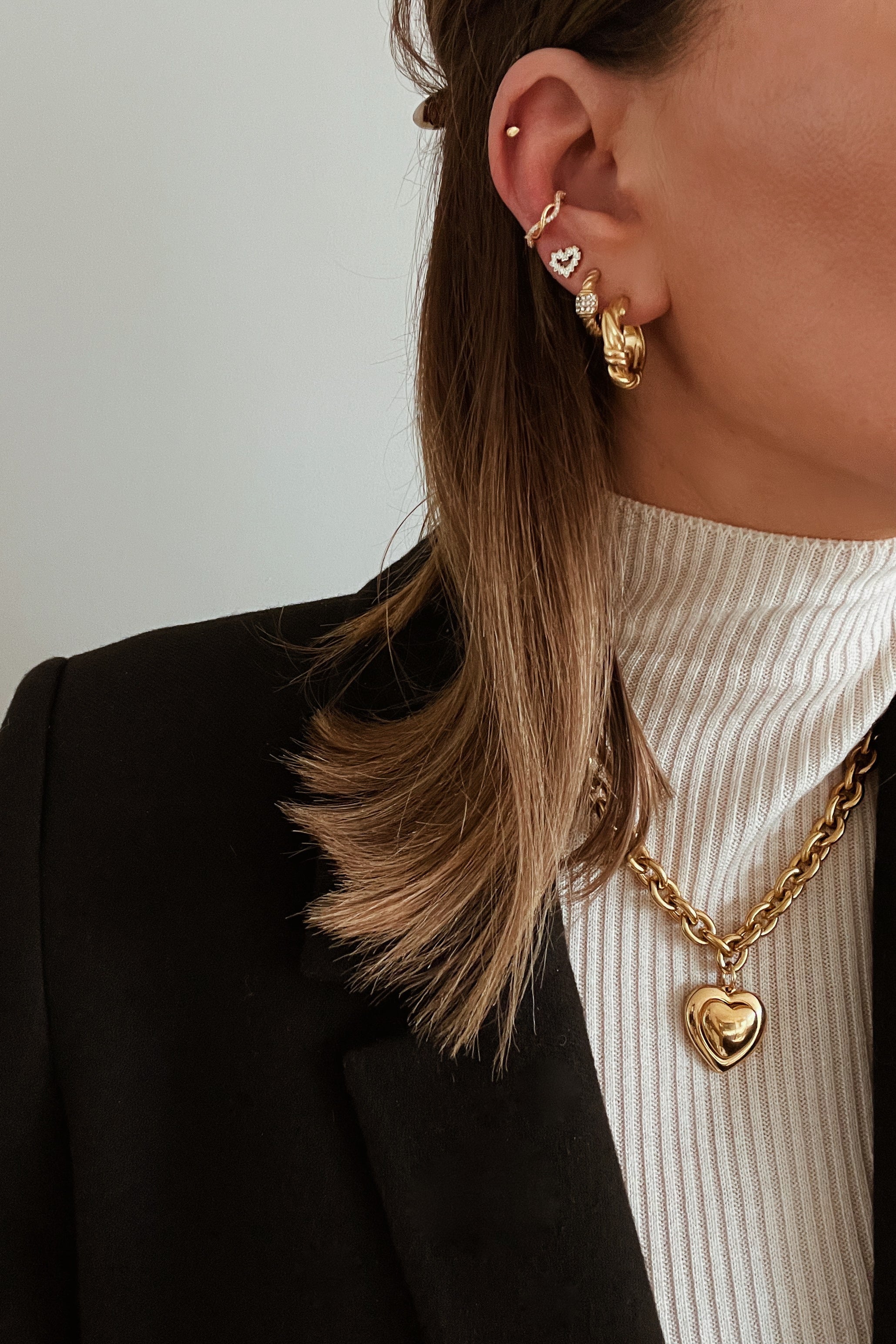 Josephine Hoop Earrings - Boutique Minimaliste has waterproof, durable, elegant and vintage inspired jewelry