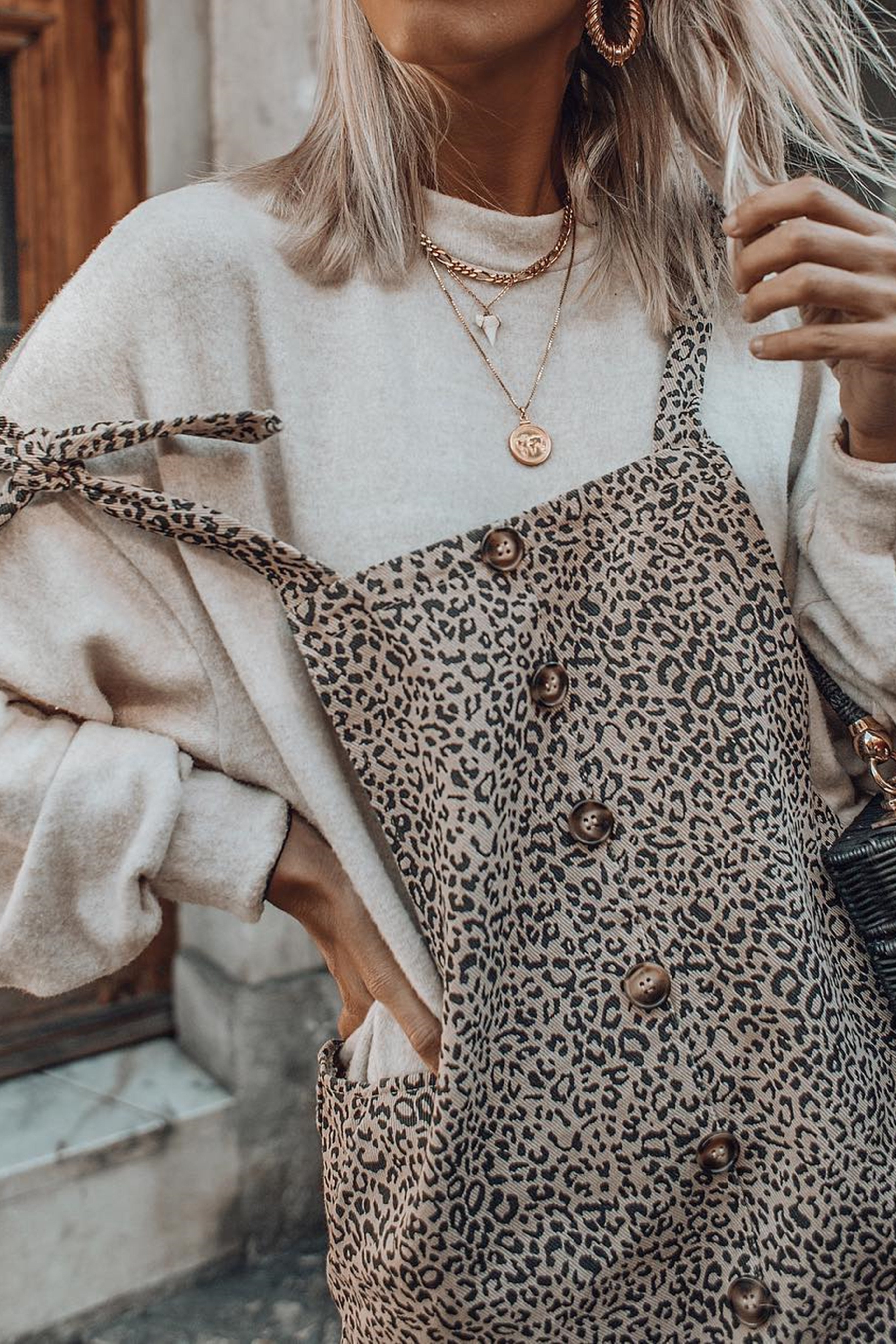 Justus Necklace - Boutique Minimaliste has waterproof, durable, elegant and vintage inspired jewelry